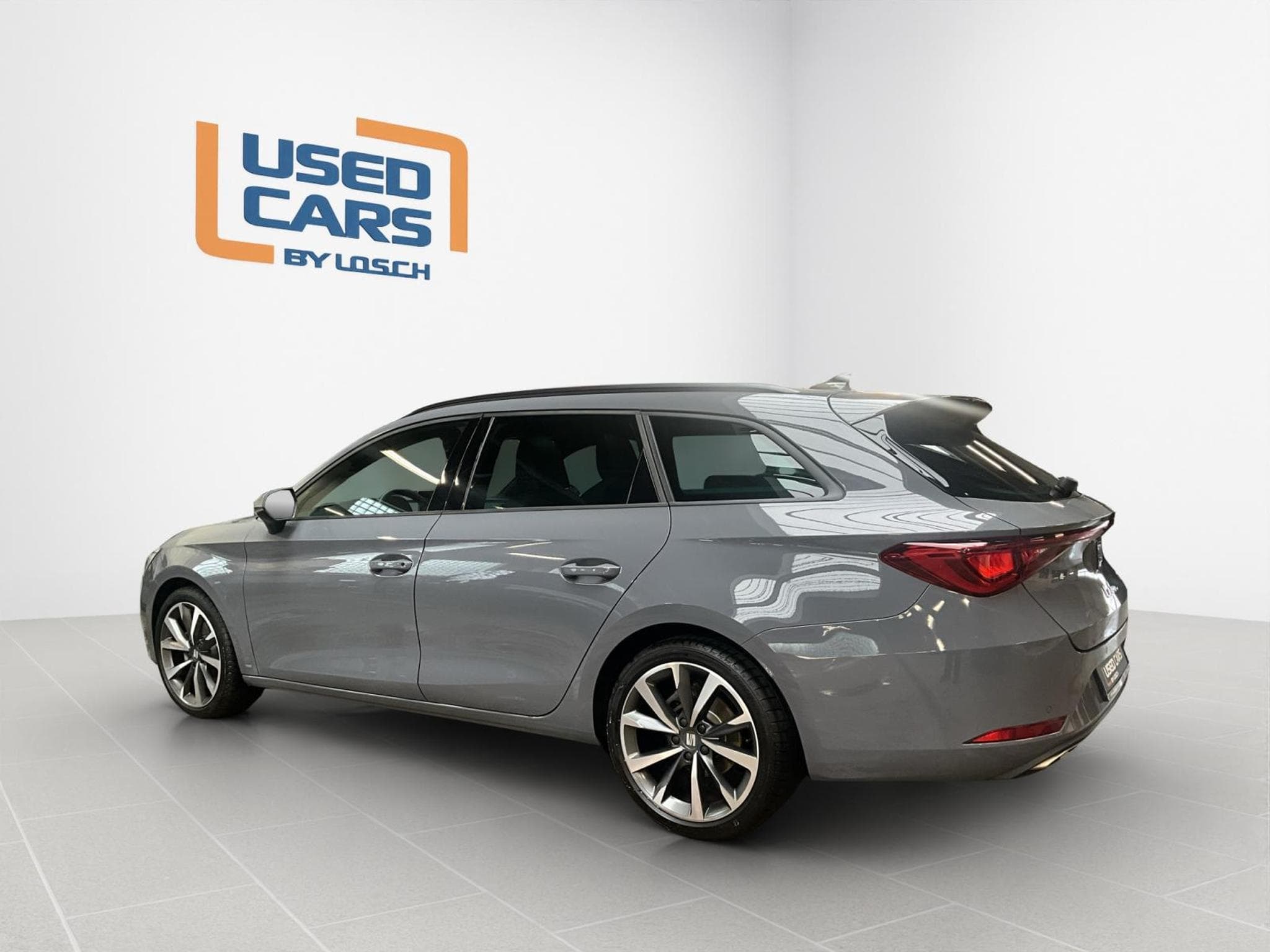 Seat Leon ST+FR+DSG+Pano+Dinamica+Matrix-LED+AHK (2025) - Foto 5