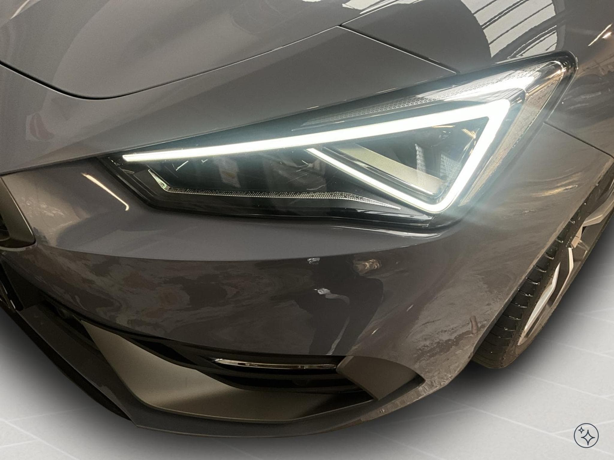Seat Leon ST+FR+DSG+Pano+Dinamica+Matrix-LED+AHK (2025) - Foto 18