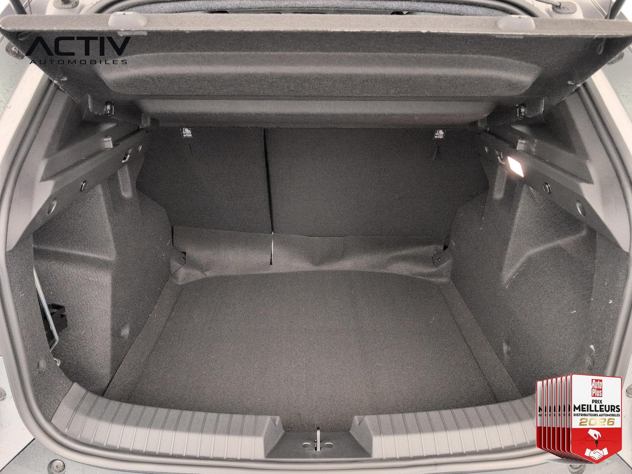 Dacia DUSTER Mild Hybrid 140 Expression (2026) - Foto 9