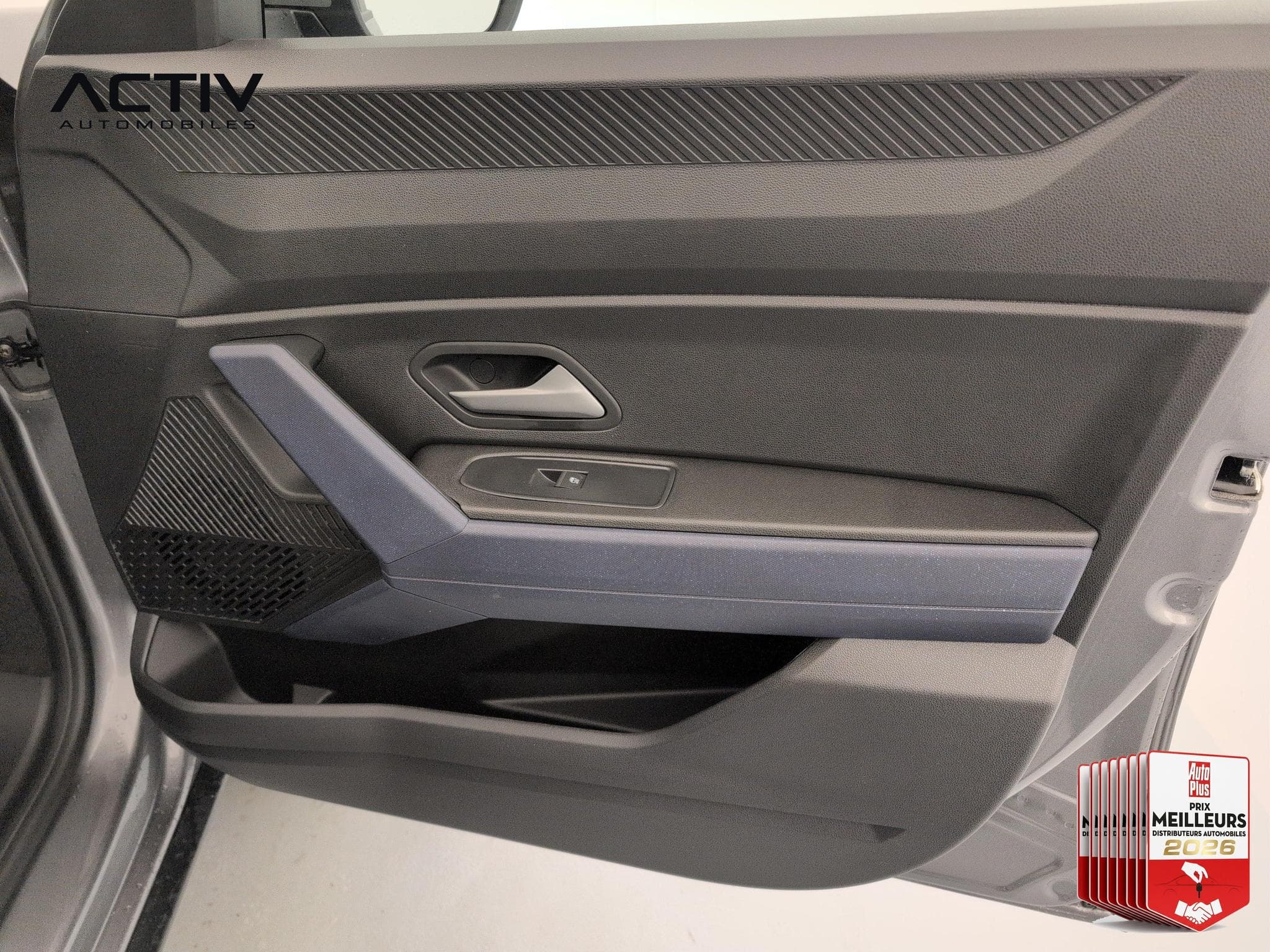 Dacia DUSTER Mild Hybrid 140 Expression (2026) - Foto 12