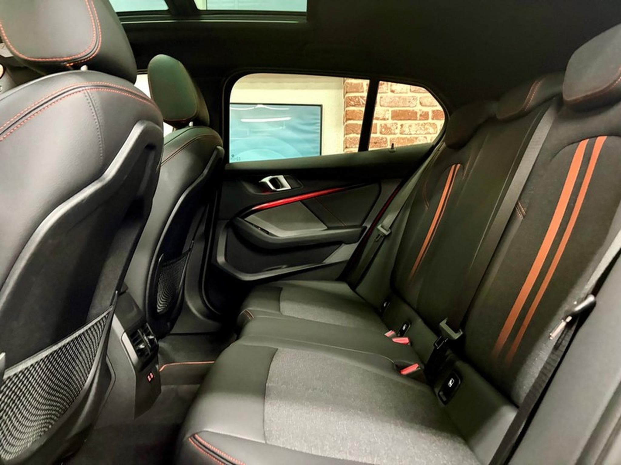 BMW 118 118dA 2.0 150cv Auto SPORT-LINE (2021) - Photo 6