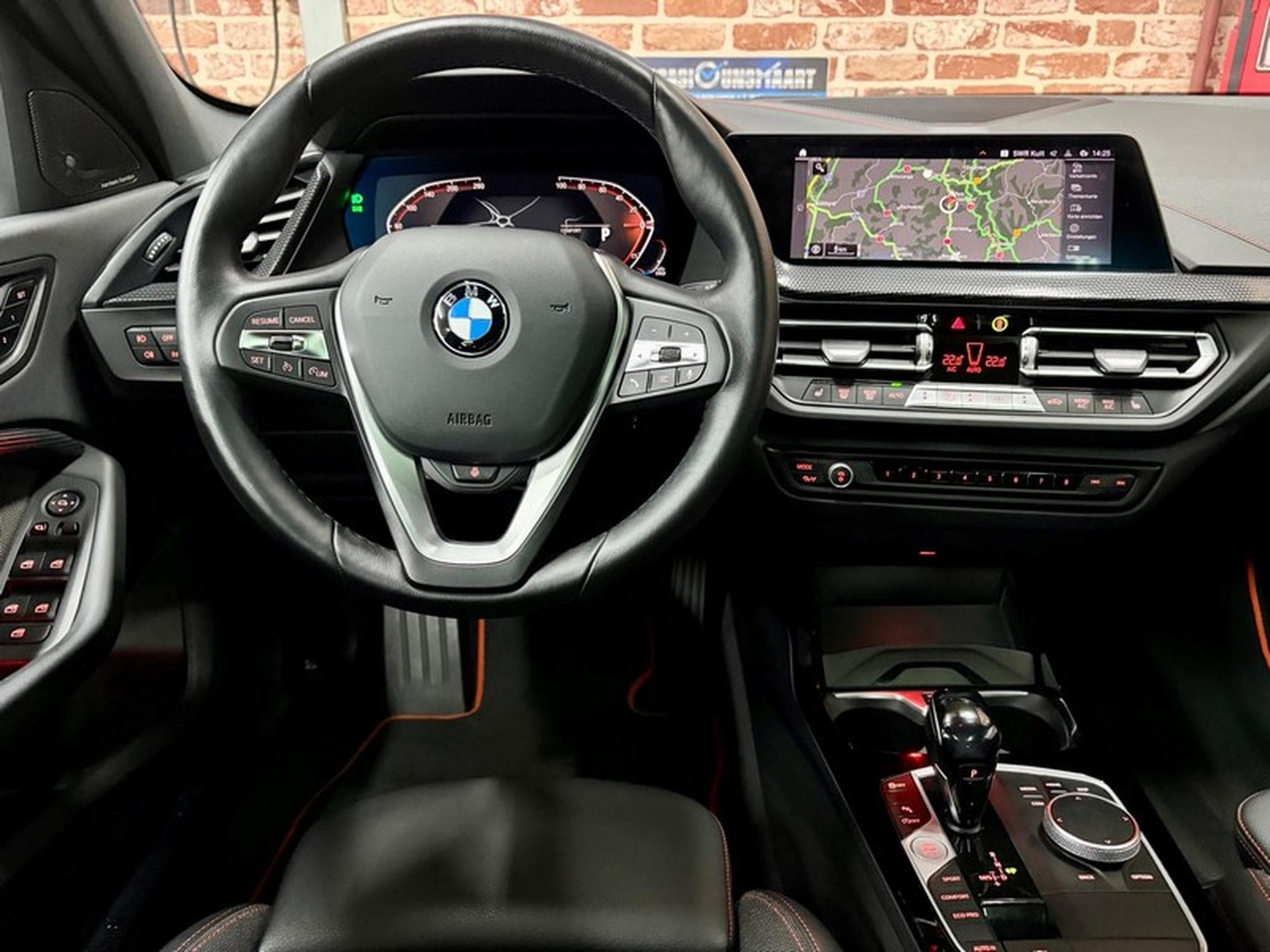 BMW 118 118dA 2.0 150cv Auto SPORT-LINE (2021) - Photo 4