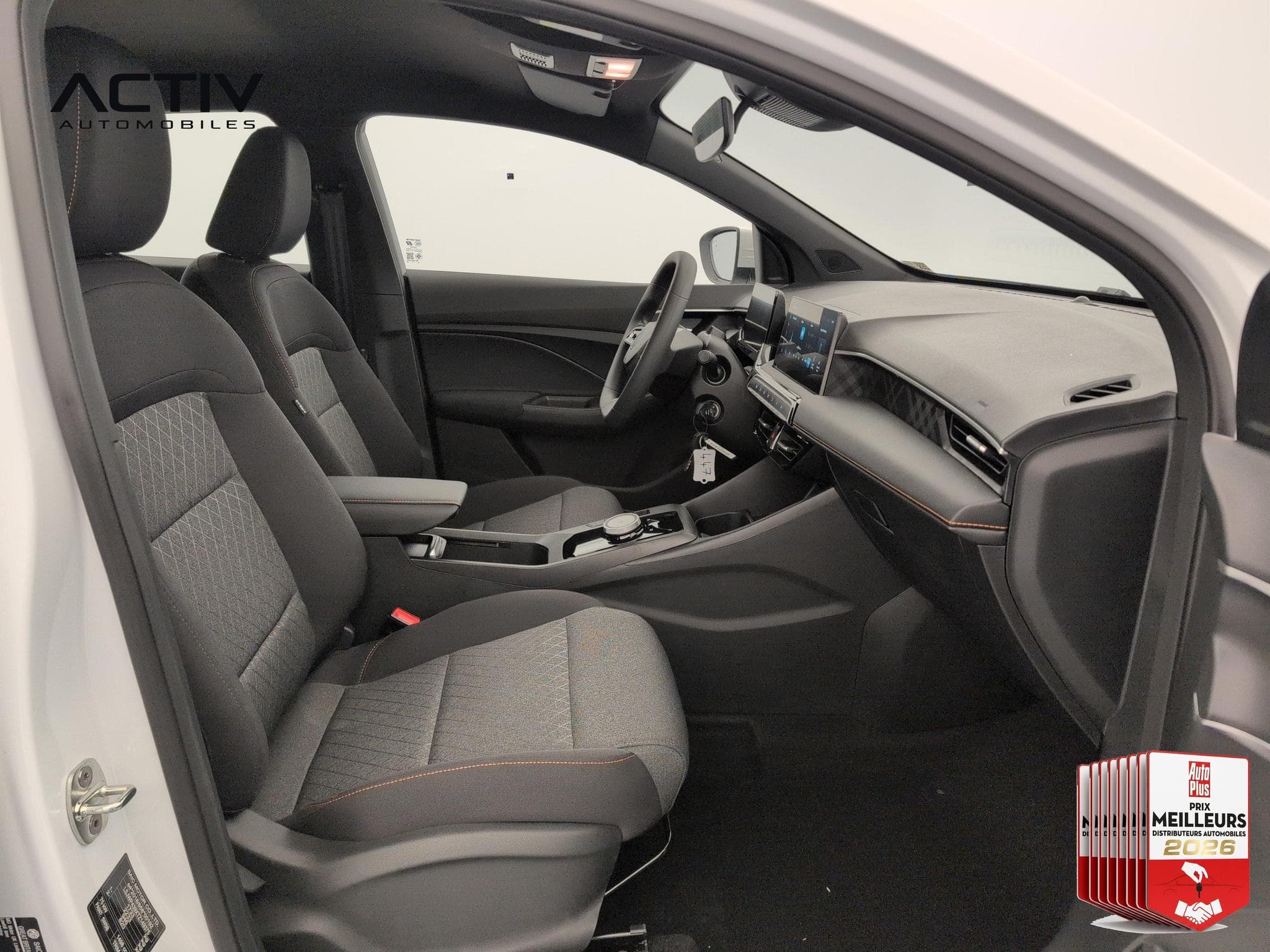 Mg MG3 1.5 L Hybrid+ 195 ch Standard (2026) - Foto 9