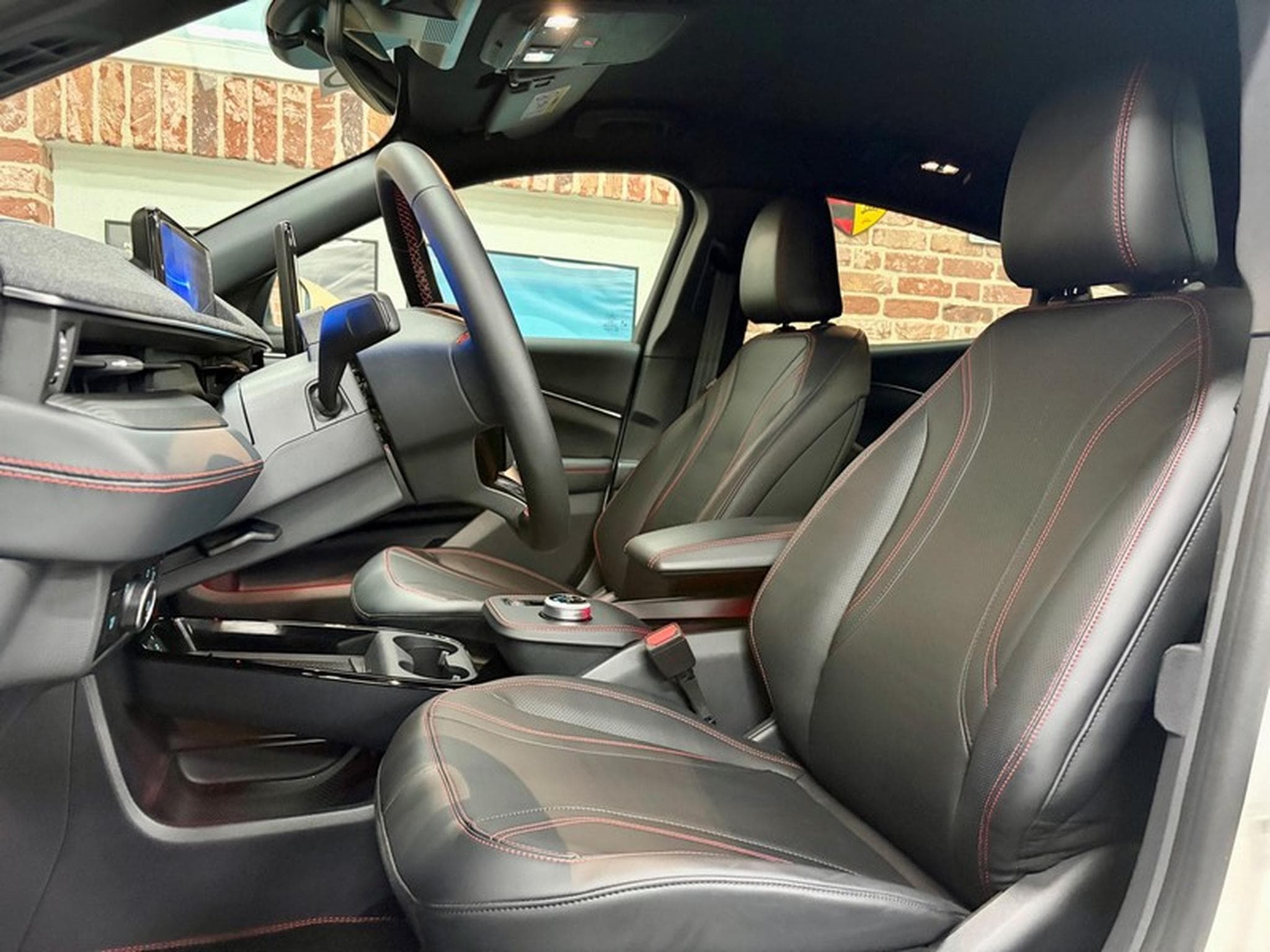 Ford Mustang Mach-E Mustang Mach-E 294cv 99Kw/h RWD RANGE PREMIUM (2024) - Photo 5