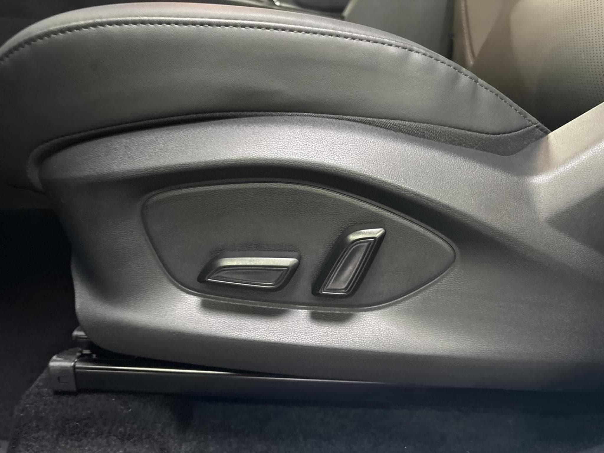 MG ZS 1.5 Hybrid+ 197ch Luxury (2026) - Foto 18