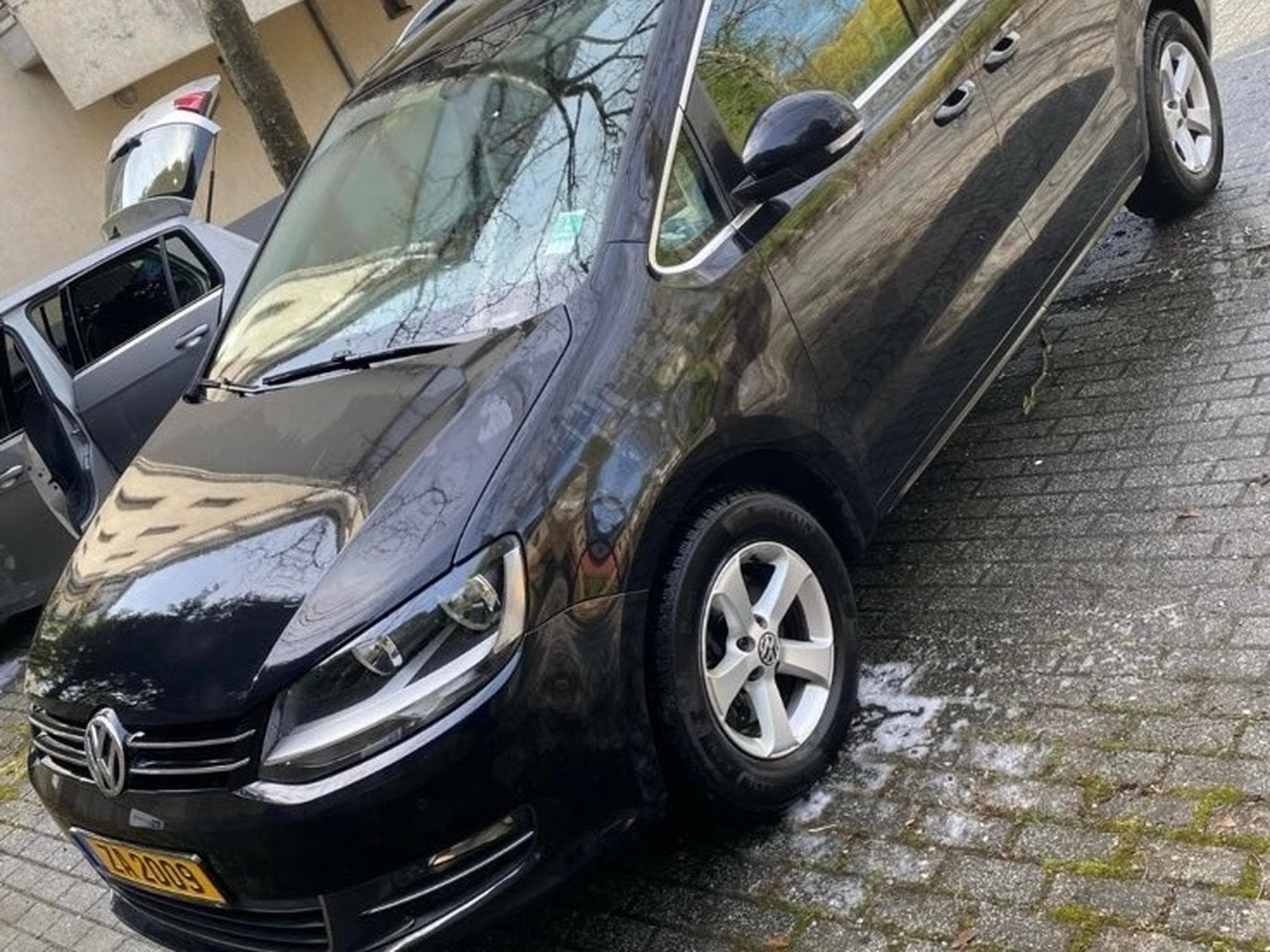 VW Sharan 2.0 TDI (2012) - Photo 1