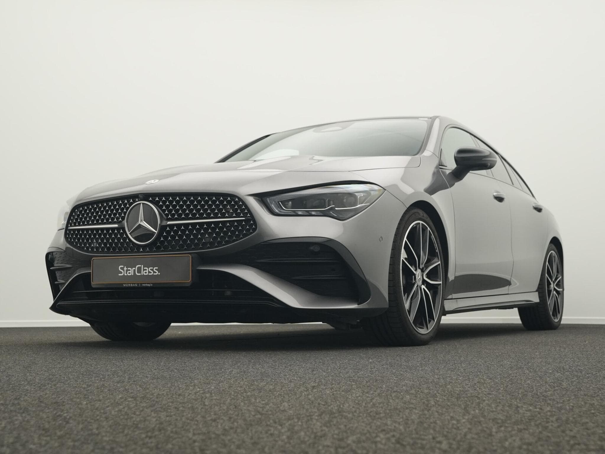 Mercedes CLA 180 AMG-Line (2025) - Foto 10