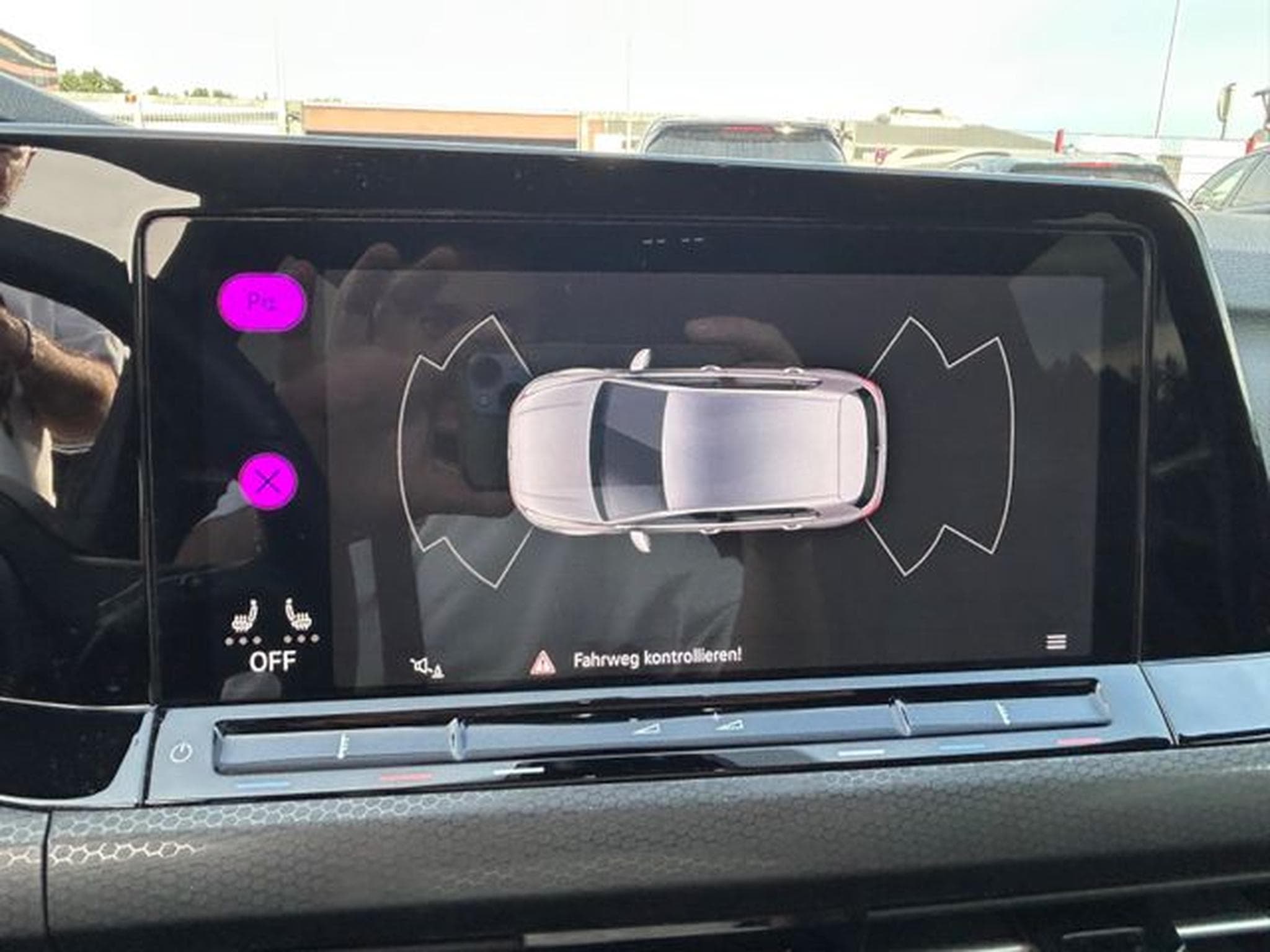 VW Golf Golf VIII Lim. GTE eHybrid *i-Cockpit*ACC* (2022) - Foto 12