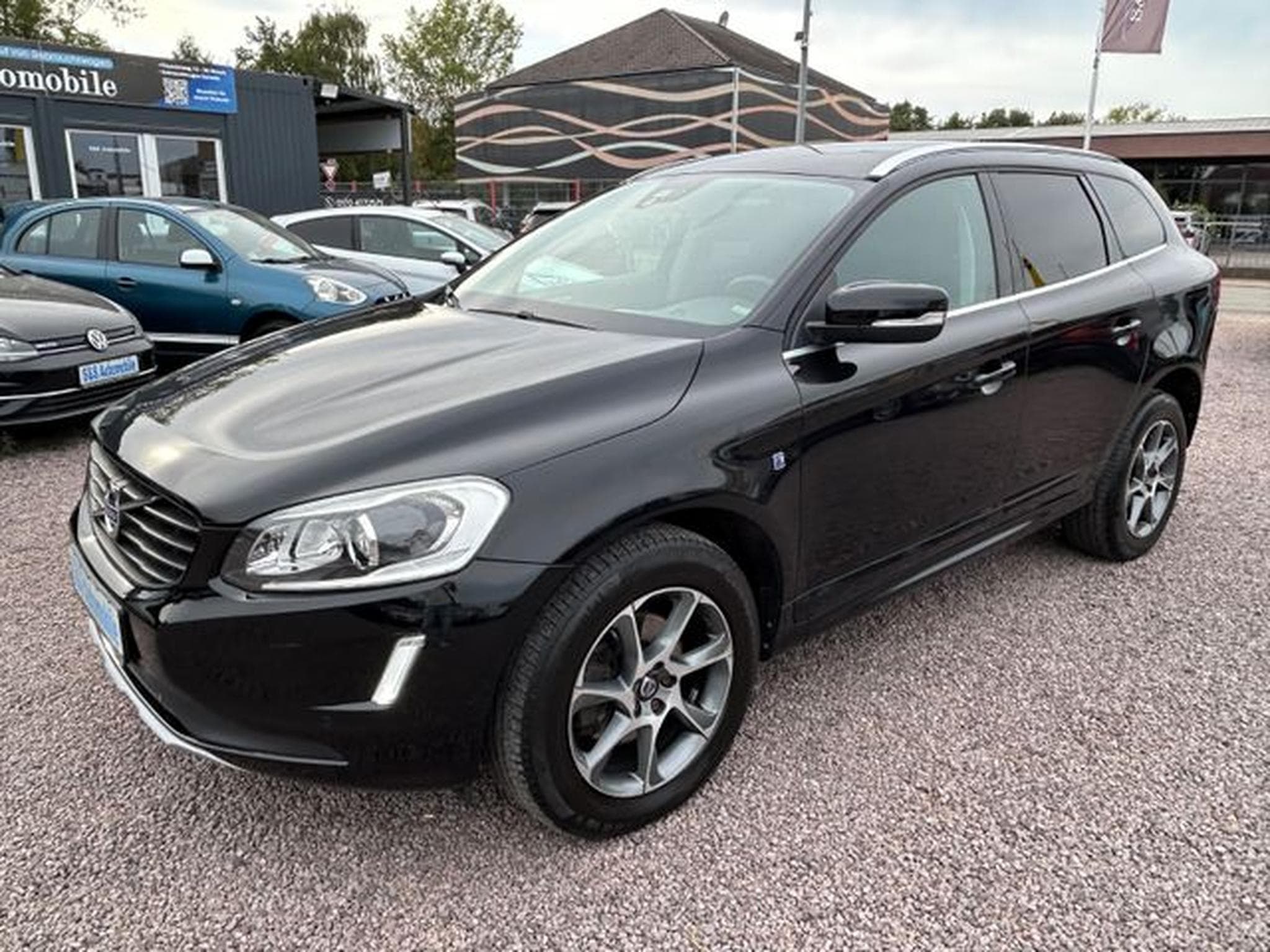 Volvo XC60 XC60 D4 AWD Ocean Race *Navi*AHK*Euro6* (2015) - Foto 1