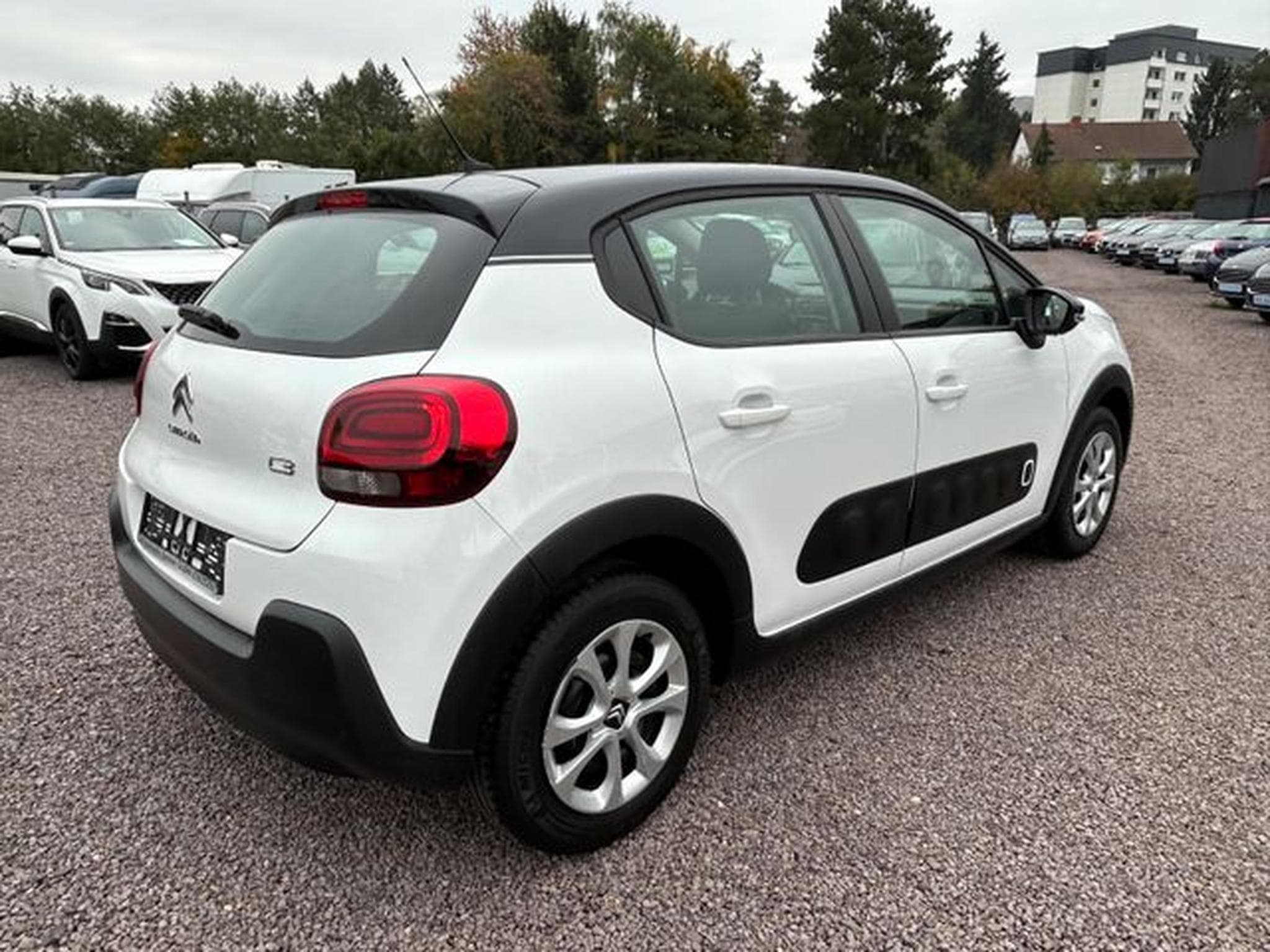 Citroën C3 C3 Feel Airbump *Bluetooth*LED*Tempomat*Euro6* (2017) - Foto 4