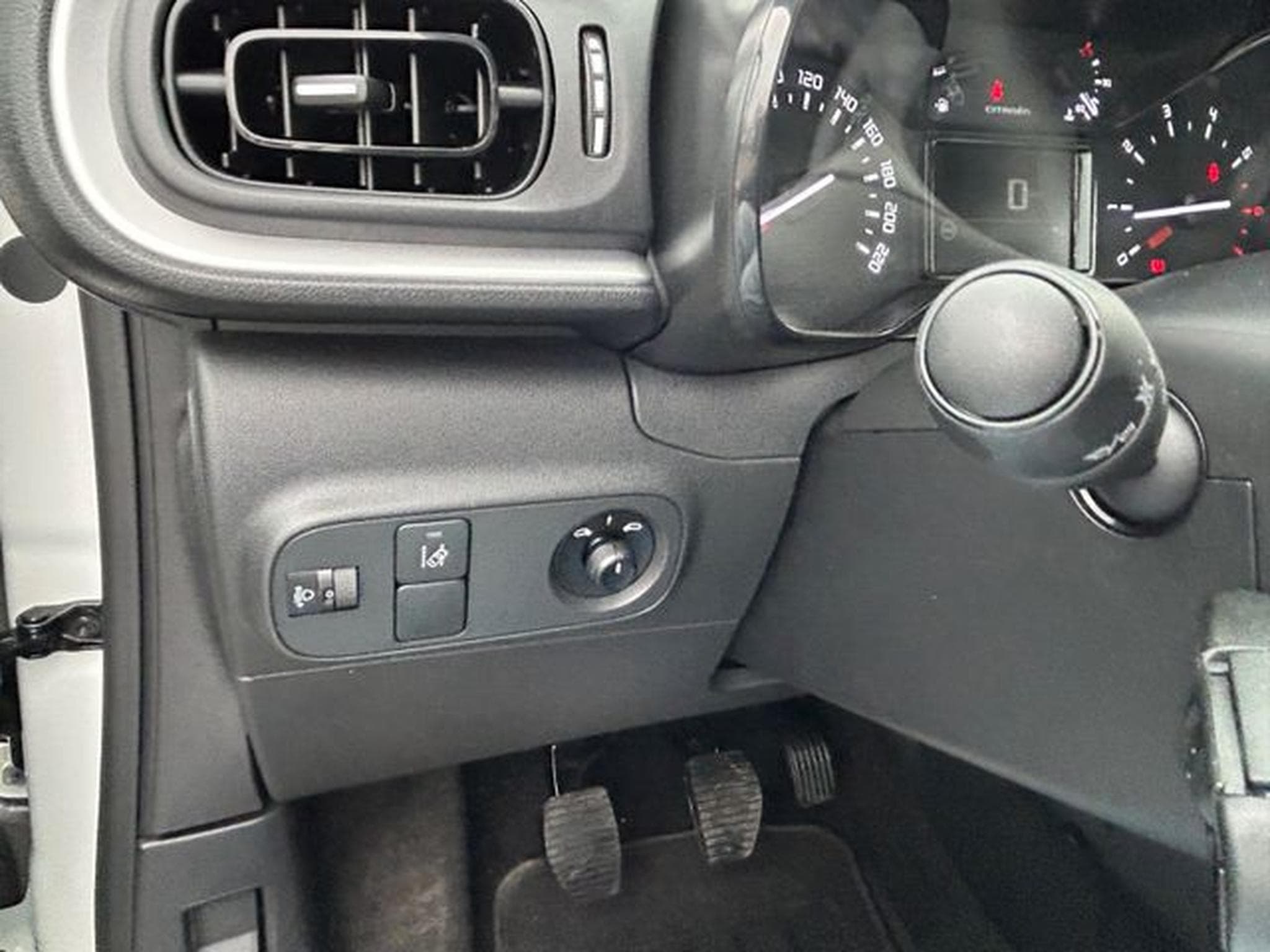 Citroën C3 C3 Feel Airbump *Bluetooth*LED*Tempomat*Euro6* (2017) - Foto 14