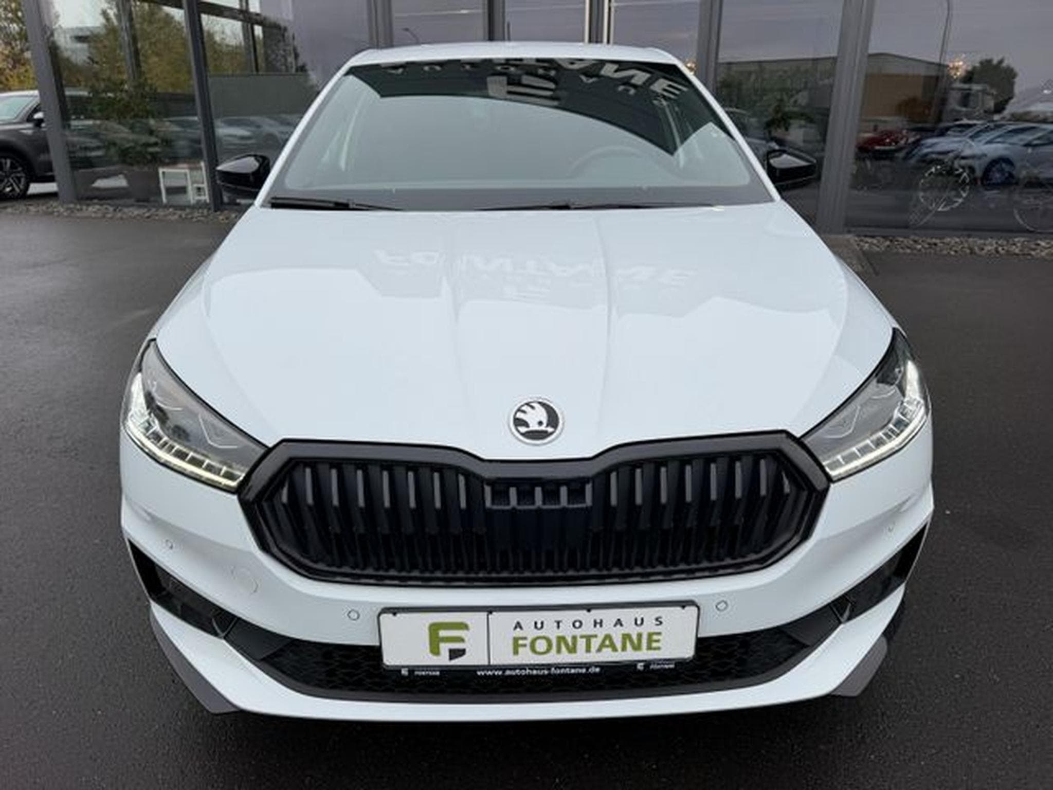 Skoda Fabia Fabia Monte Carlo DSG Navi Key 16"Kamera Shz (2025) - Photo 3