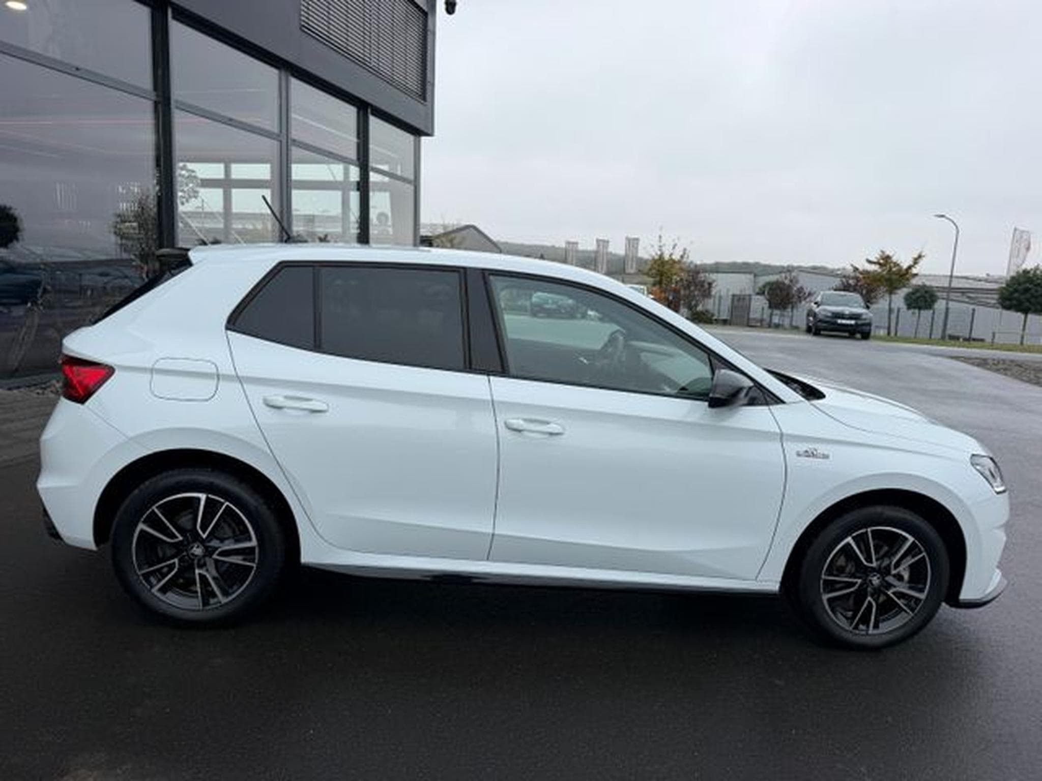 Skoda Fabia Fabia Monte Carlo DSG Navi Key 16"Kamera Shz (2025) - Photo 5