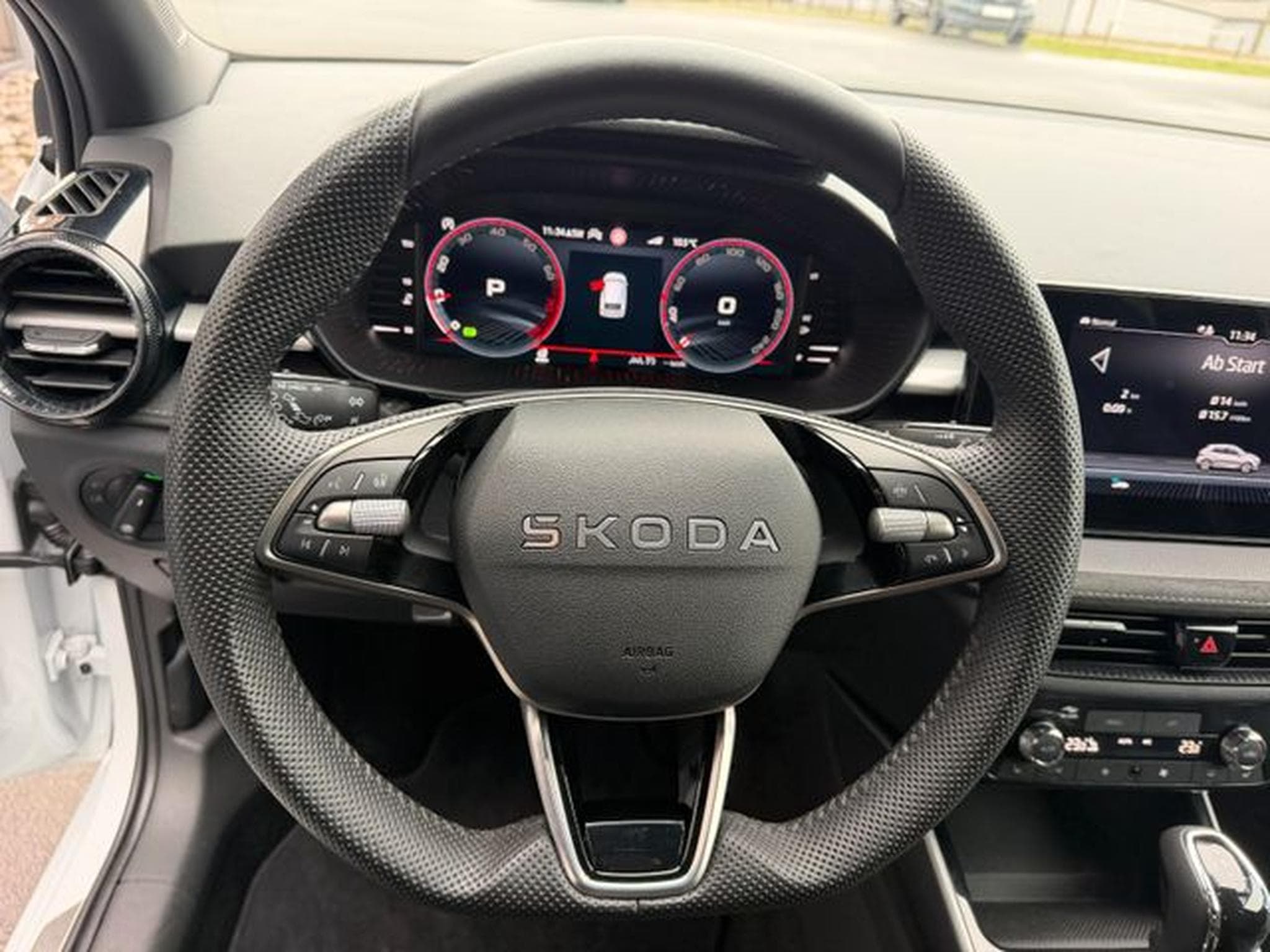 Skoda Fabia Fabia Monte Carlo DSG Navi Key 16"Kamera Shz (2025) - Photo 12