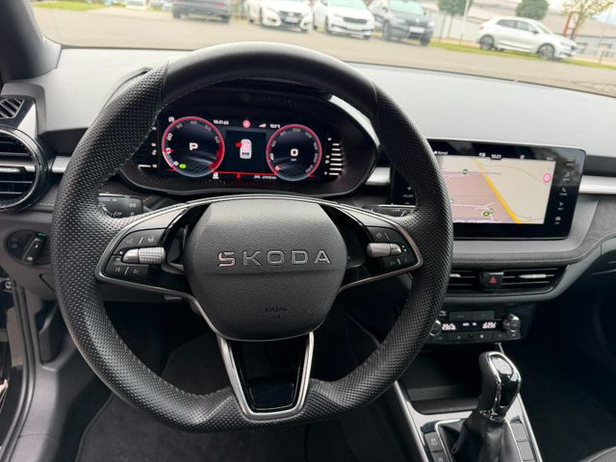 Skoda Fabia Fabia Monte Carlo DSG Navi Key 16"Kamera Shz (2025) - Foto 12