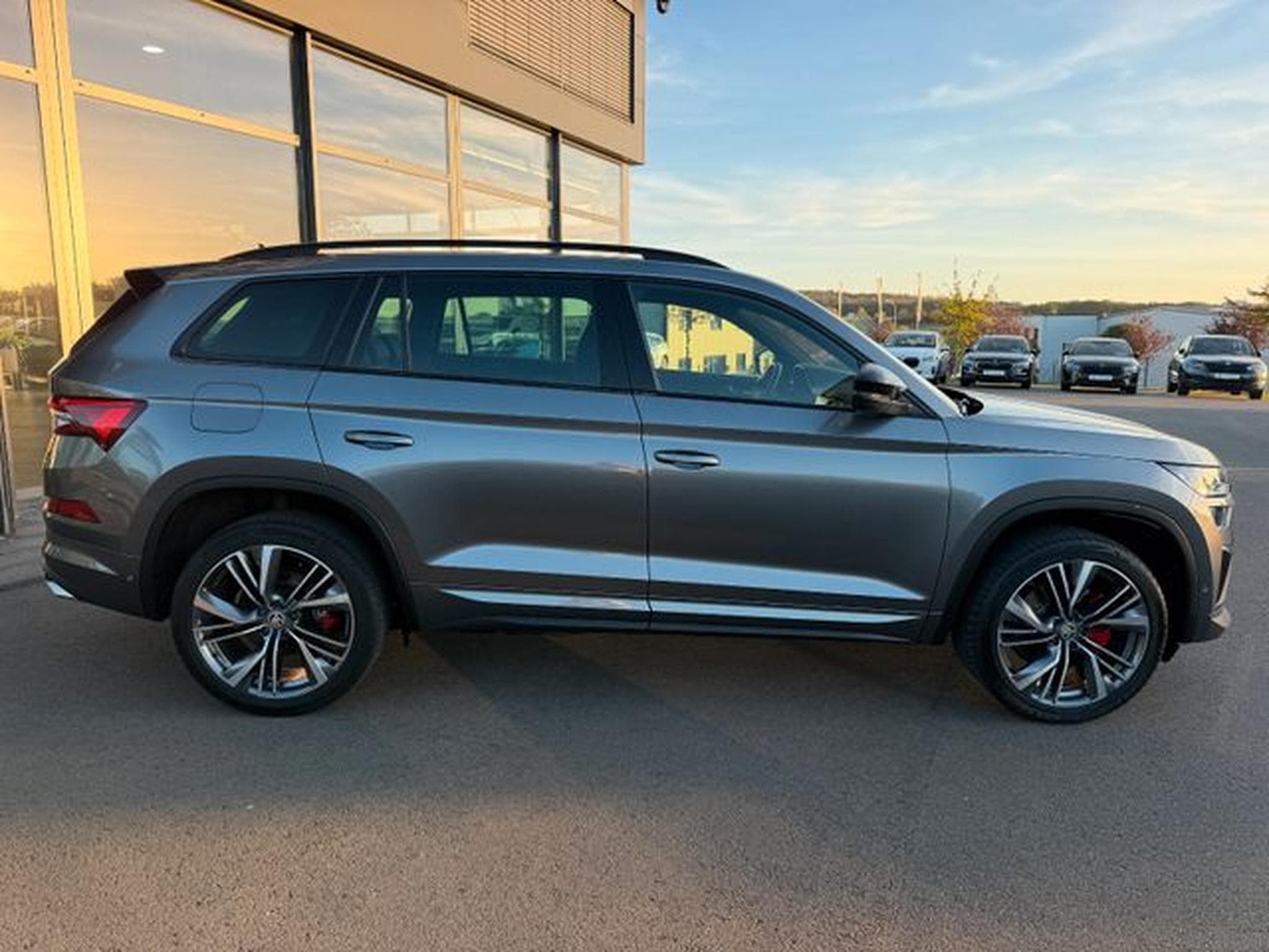 Skoda Kodiaq Kodiaq 2,0TSi RS 4x4 Pano AHK Columbus DCC ACC (2022) - Photo 5