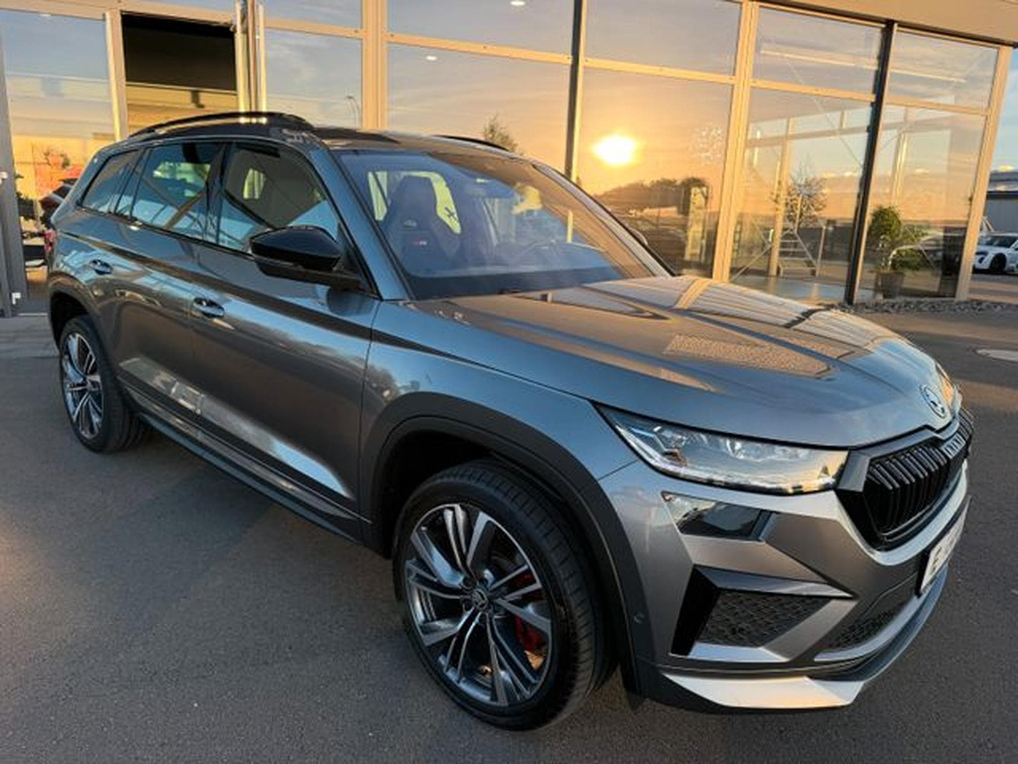 Skoda Kodiaq Kodiaq 2,0TSi RS 4x4 Pano AHK Columbus DCC ACC (2022) - Photo 4