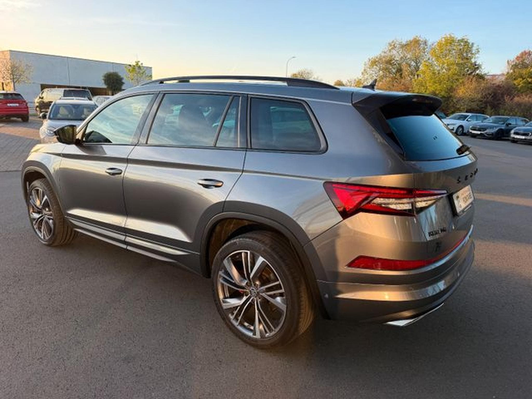 Skoda Kodiaq Kodiaq 2,0TSi RS 4x4 Pano AHK Columbus DCC ACC (2022) - Photo 8