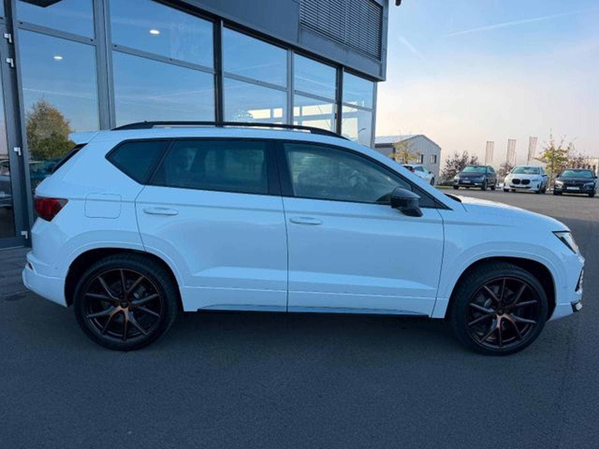 Cupra Ateca Ateca 2,0TSi 4Drive AHK Beats 19"Pano Memory (2022) - Foto 5