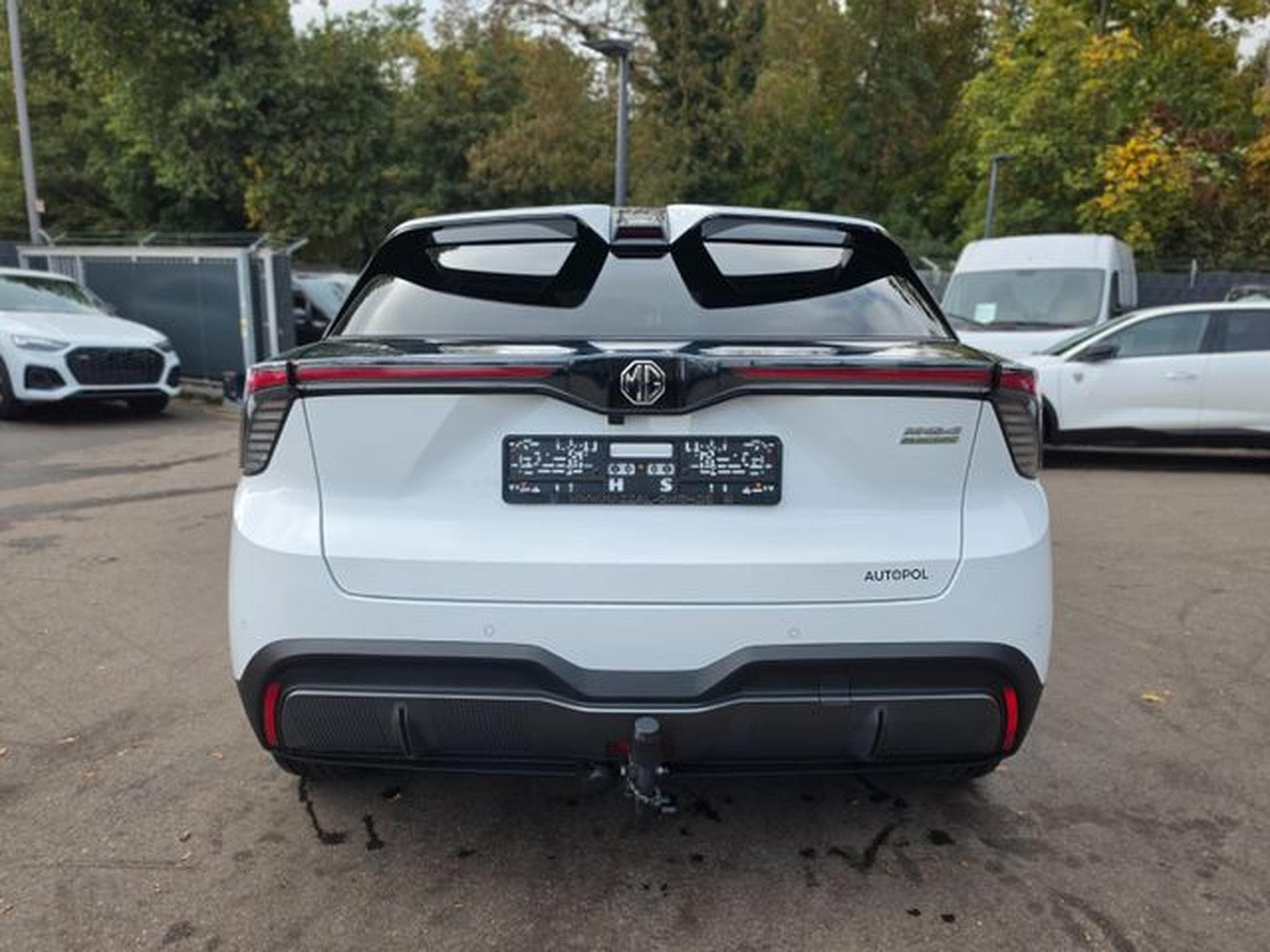MG MG4 MG4 LUXURY*LED*KAMERA*AHK*150 KW*WÄRMEPUMPE* (2023) - Foto 8