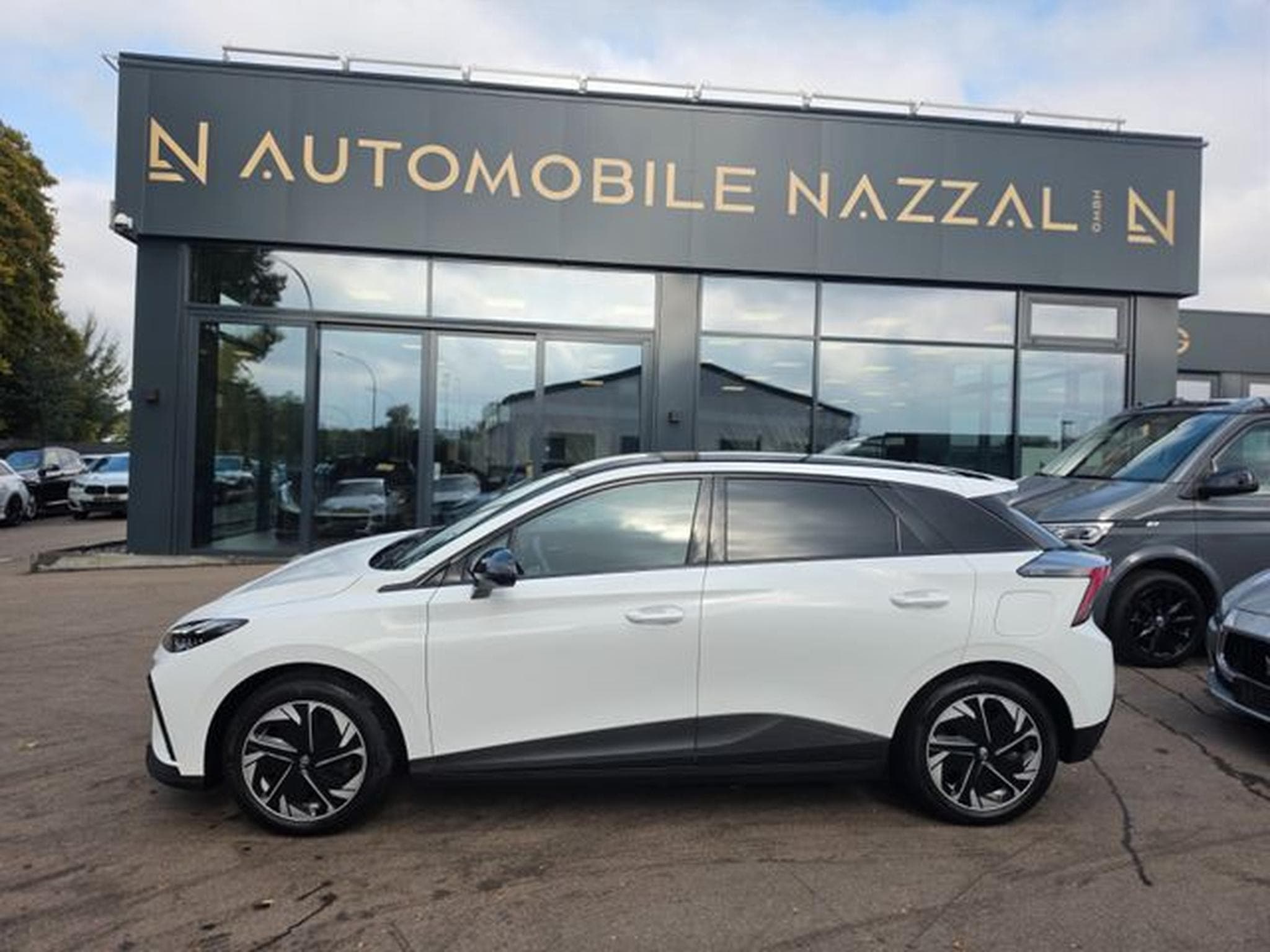 MG MG4 MG4 LUXURY*LED*KAMERA*AHK*150 KW*WÄRMEPUMPE* (2023) - Foto 13