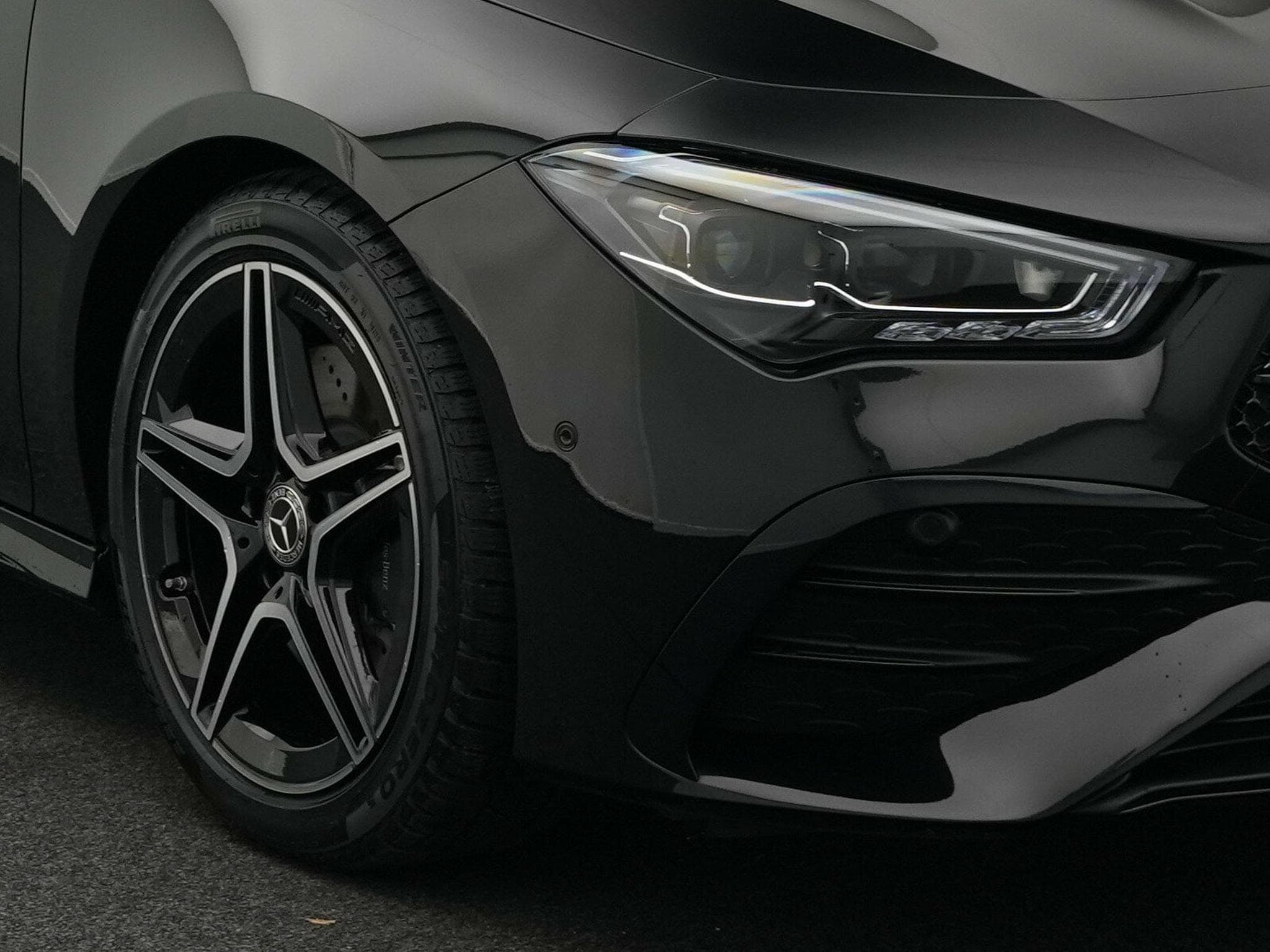 Mercedes CLA 200 CLA 200 d Shooting Brake AMG-Line Premium Plus (2025) - Foto 9