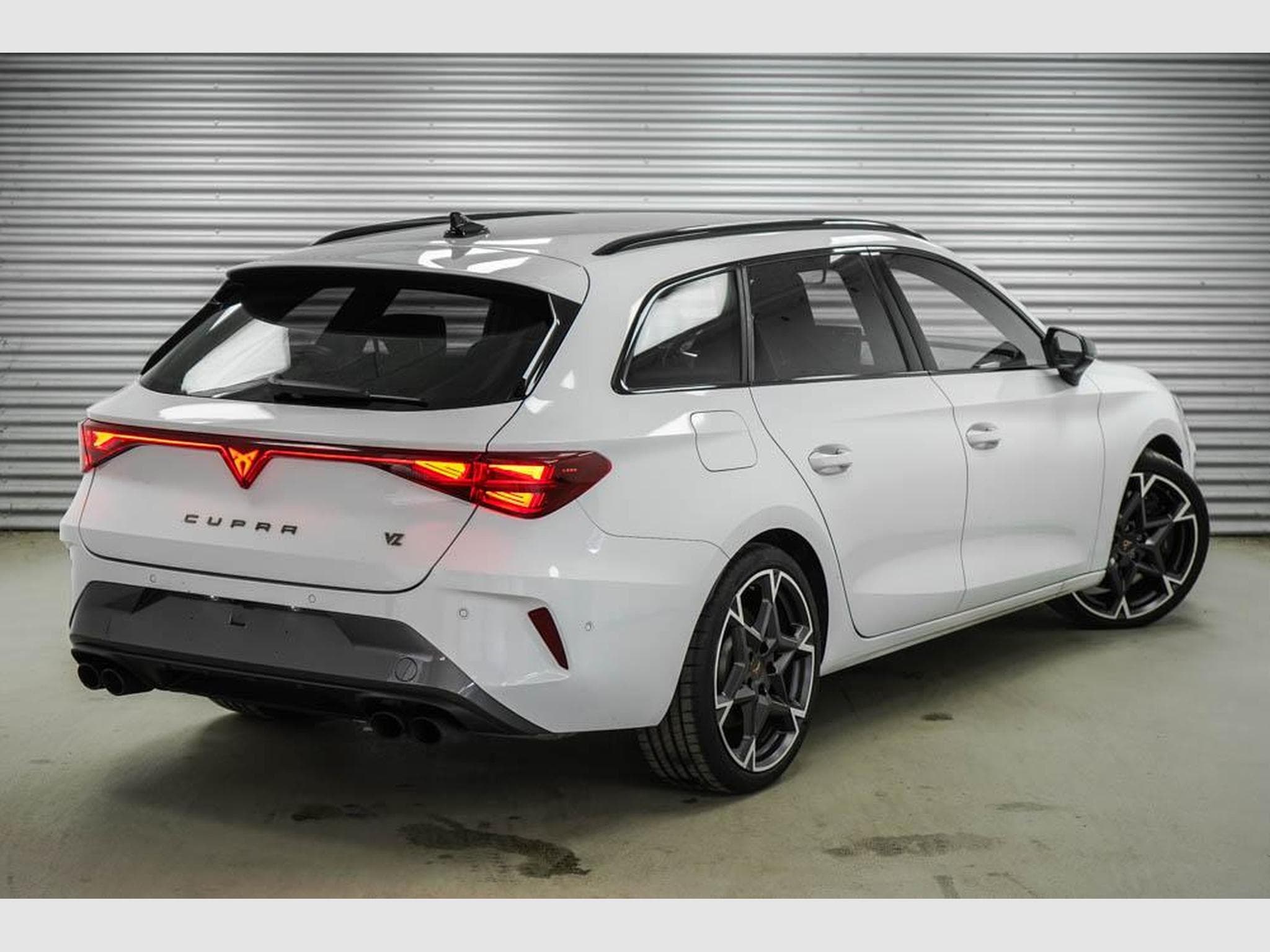Cupra Leon ST 2,0 TSI (2025) - Foto 3