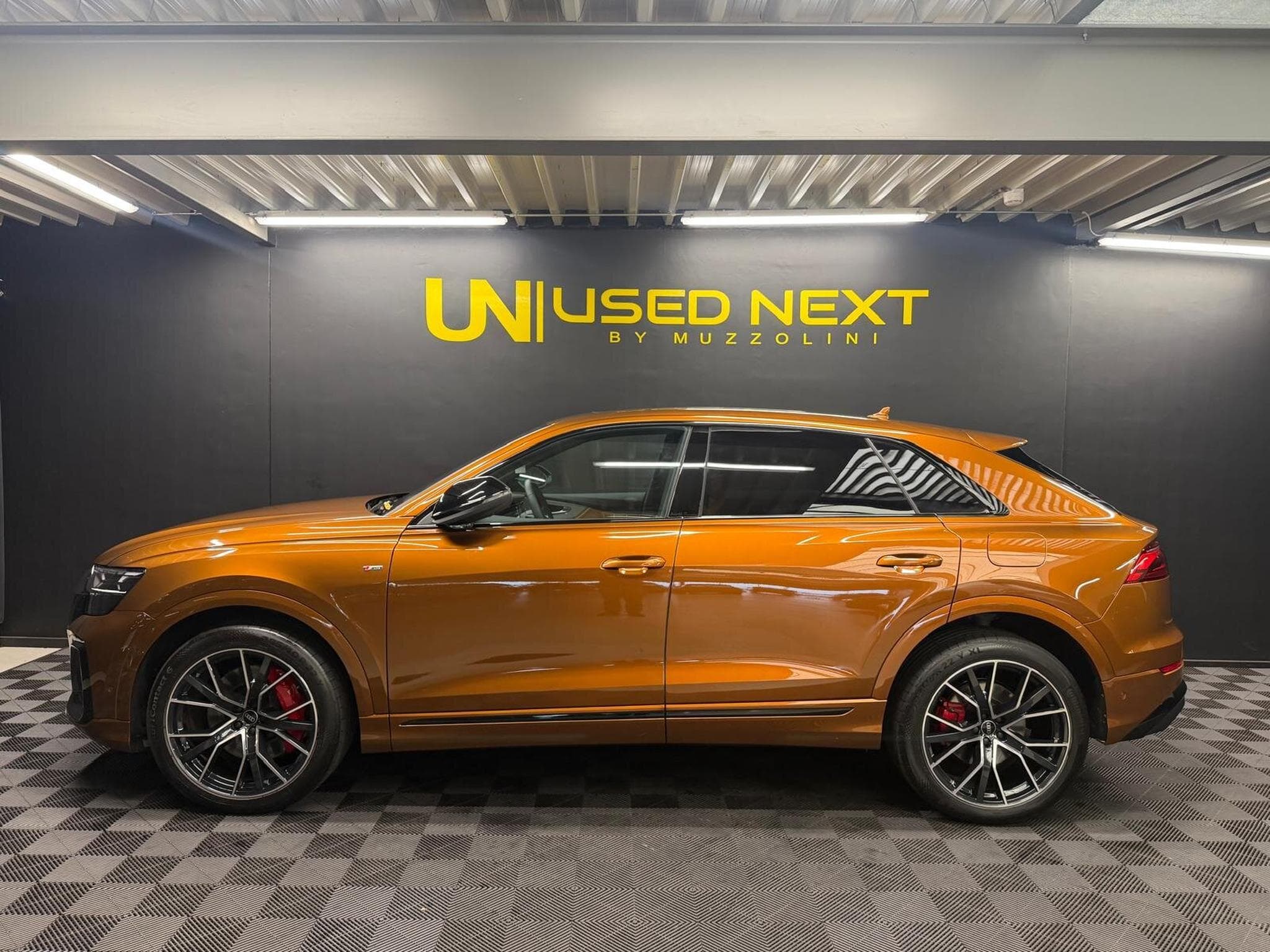 Audi Q8 S LINE 60 TFSI e 490 CV QUATTRO (2025) - Photo 5