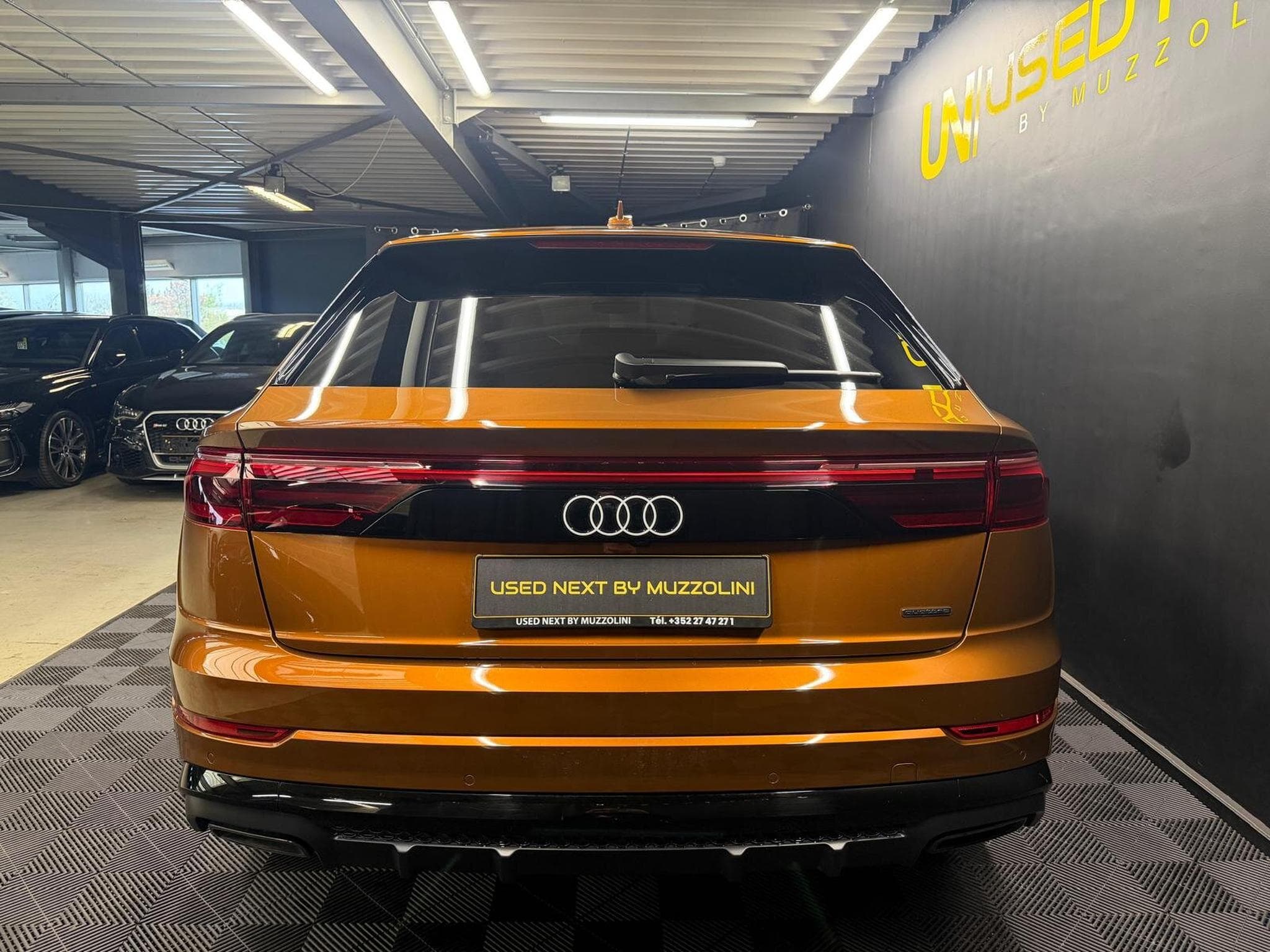 Audi Q8 S LINE 60 TFSI e 490 CV QUATTRO (2025) - Photo 4