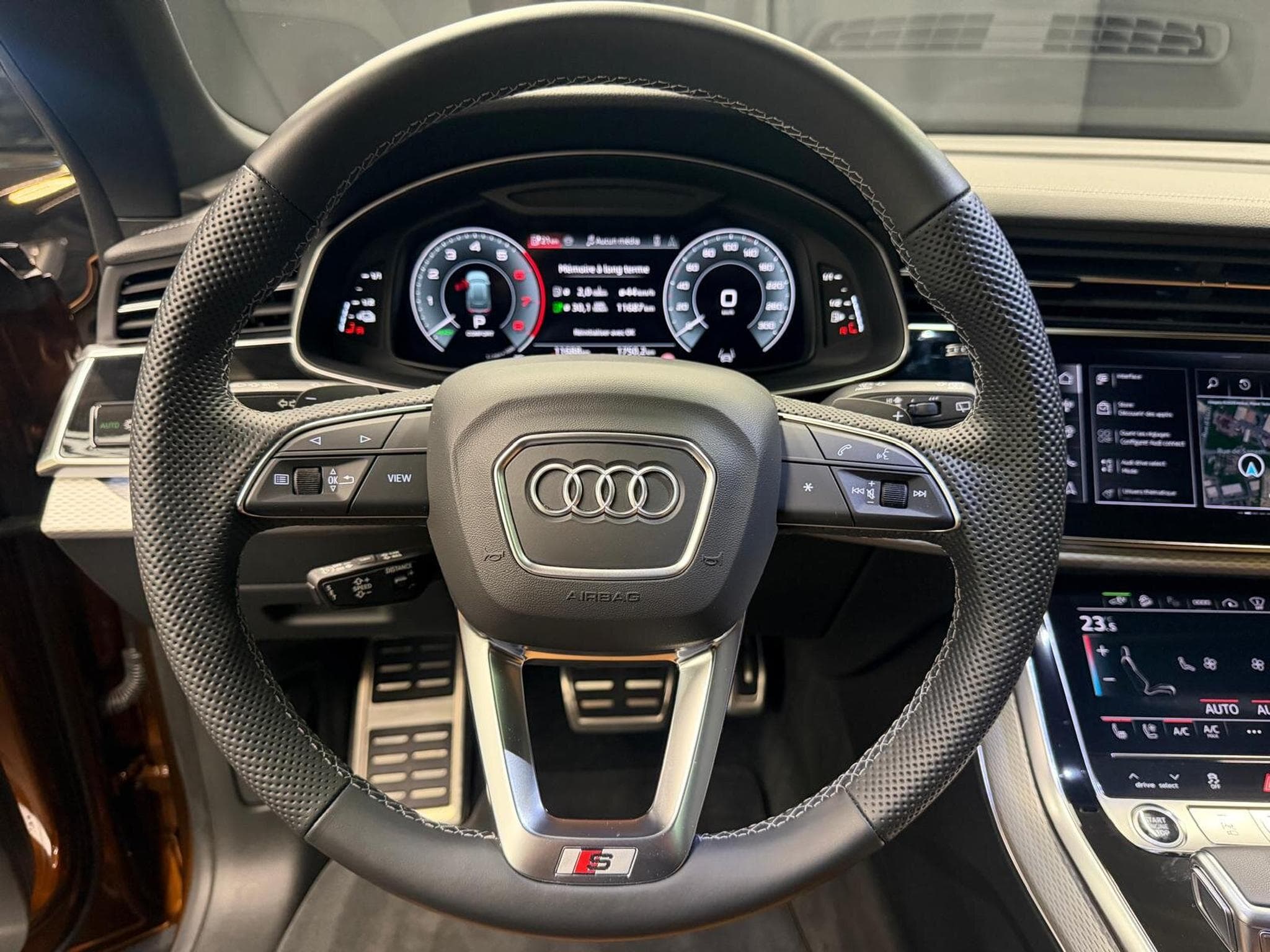 Audi Q8 S LINE 60 TFSI e 490 CV QUATTRO (2025) - Photo 7