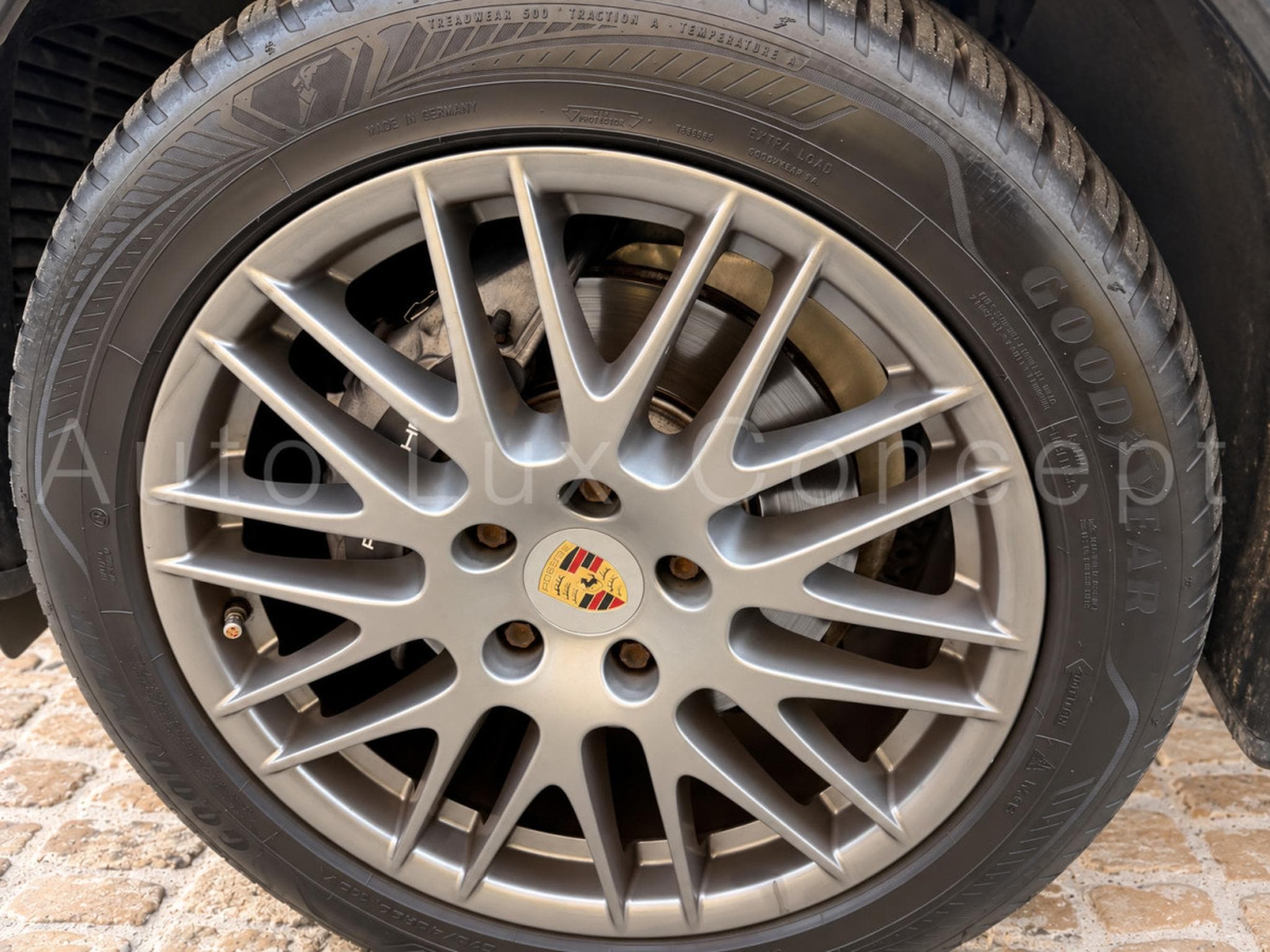 Porsche Cayenne Diesel (2016) - Photo 6