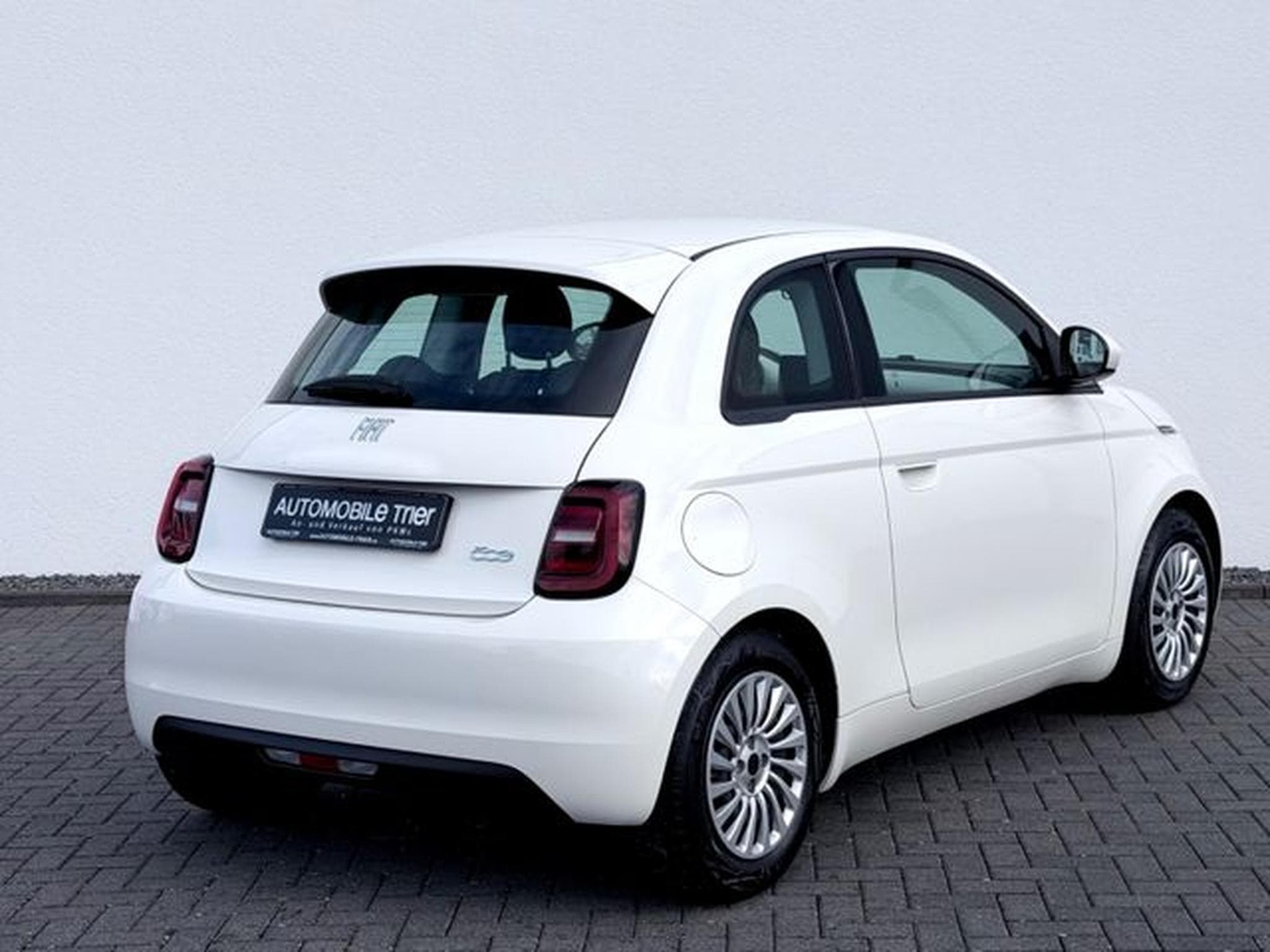 Fiat 500 500 e / LED / CARPLAY / GARANTIE / (2023) - Photo 5