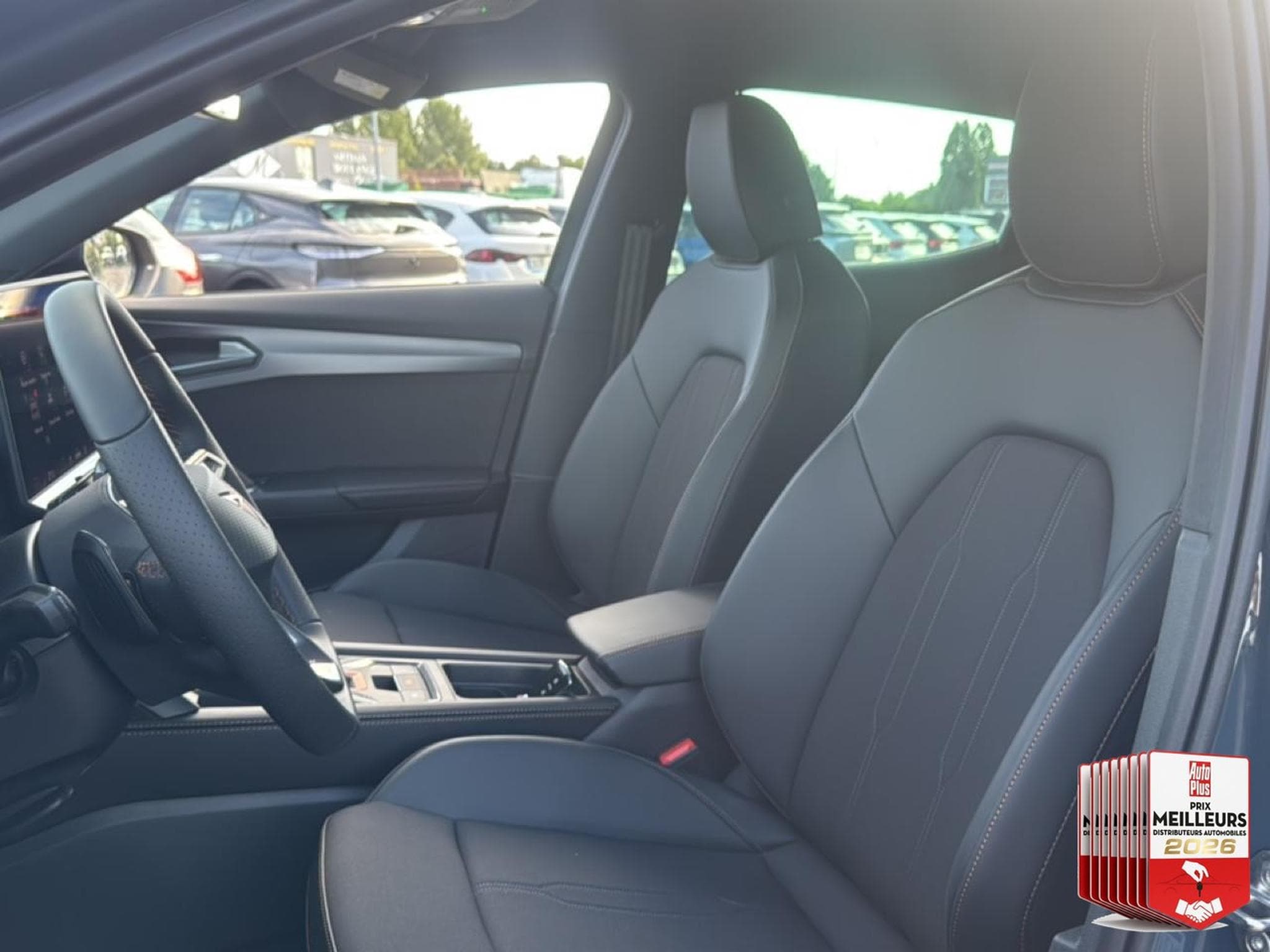 Cupra FORMENTOR 1.5 ETSI HYBRID 150 V DSG7 (2026) - Photo 17