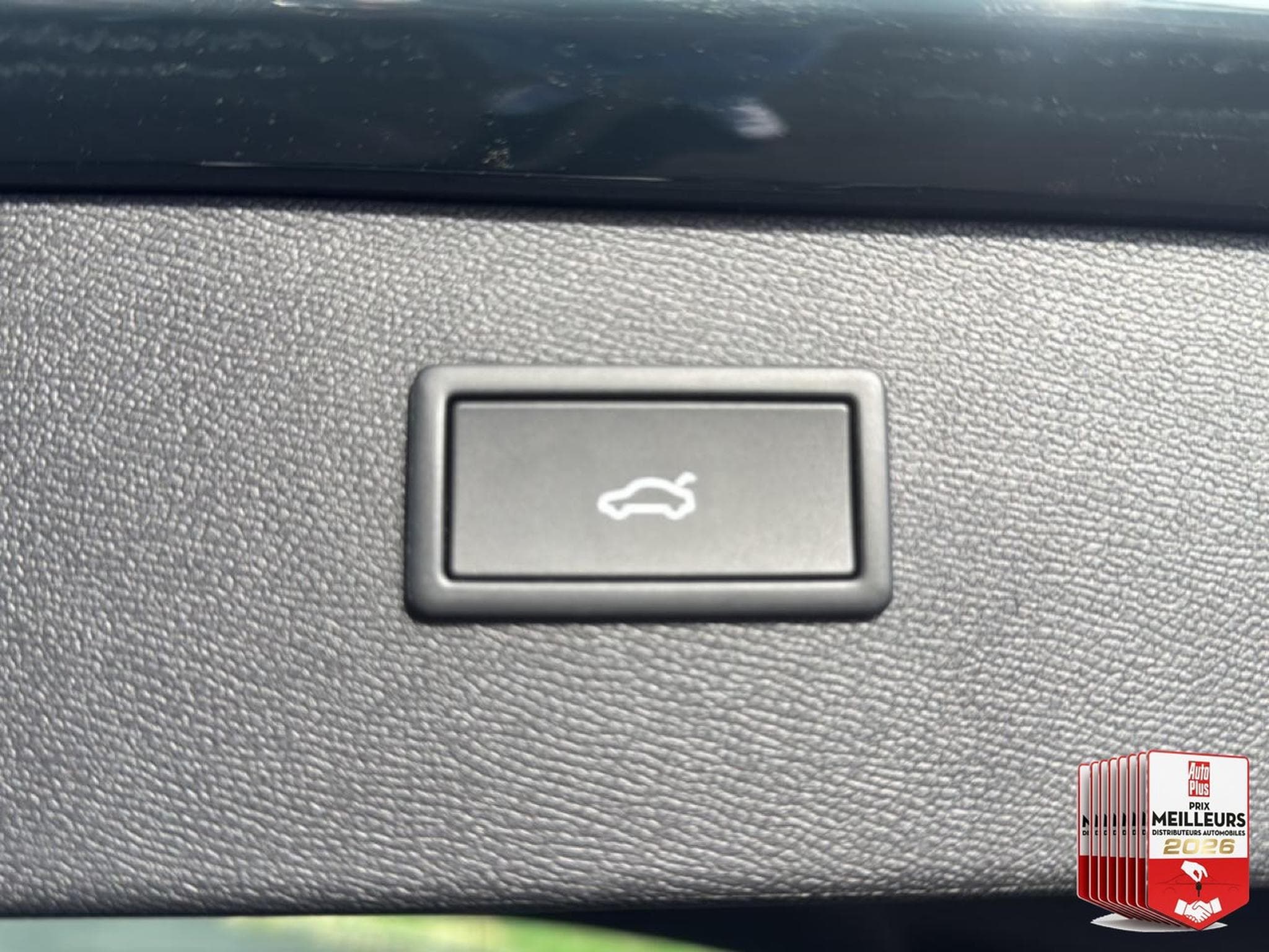 Cupra FORMENTOR 1.5 ETSI HYBRID 150 V DSG7 (2026) - Photo 29