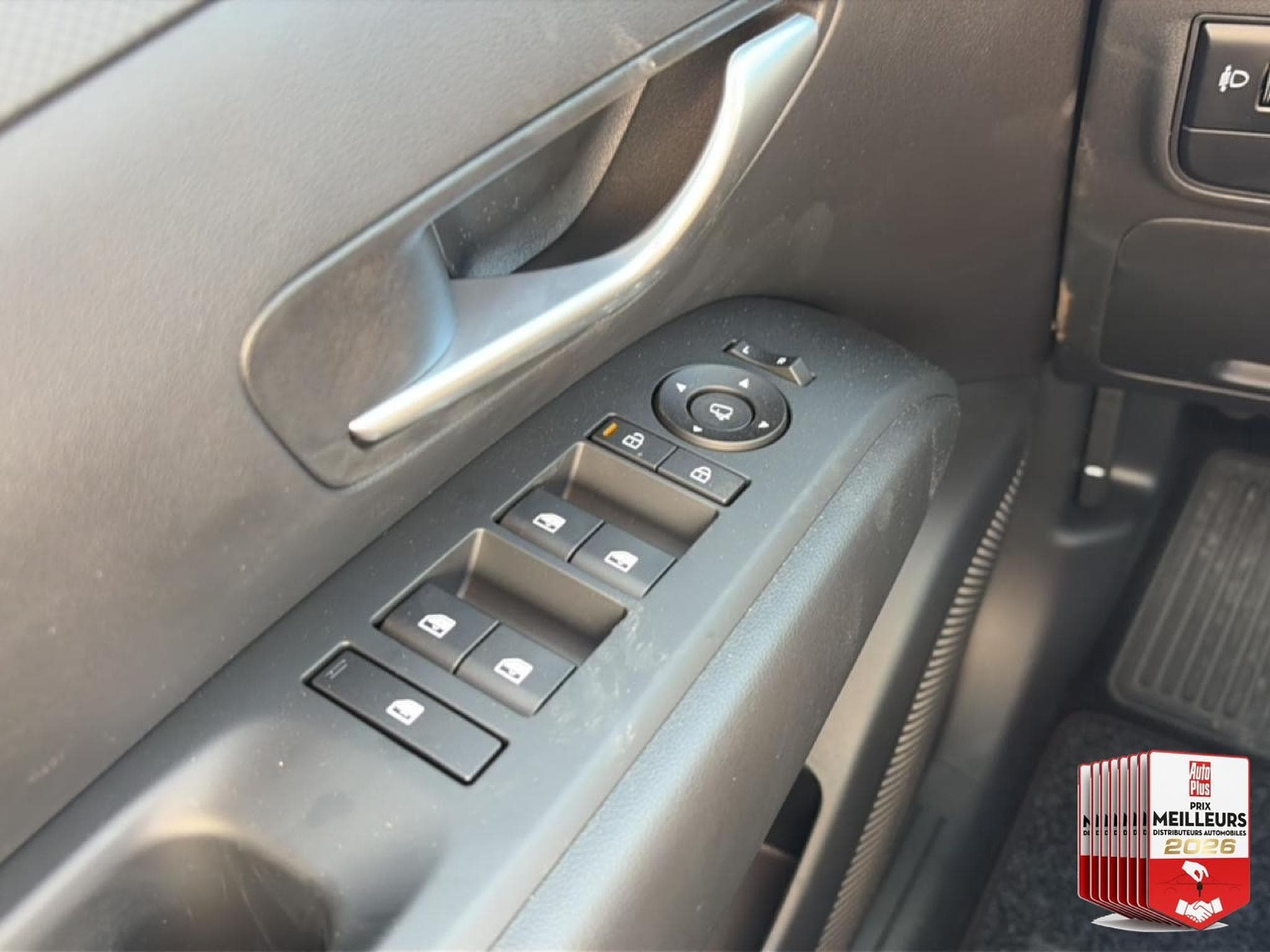 Hyundai TUCSON 1.6 T-GDI 239 HYBRID INTUITIVE (2026) - Foto 13