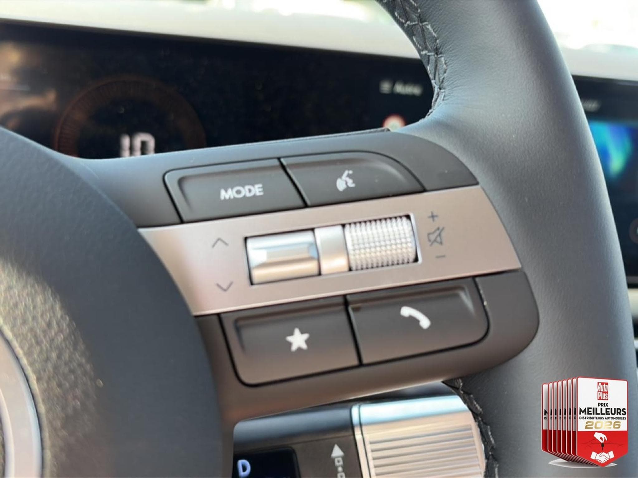Hyundai TUCSON 1.6 T-GDI 239 HYBRID INTUITIVE (2026) - Foto 17