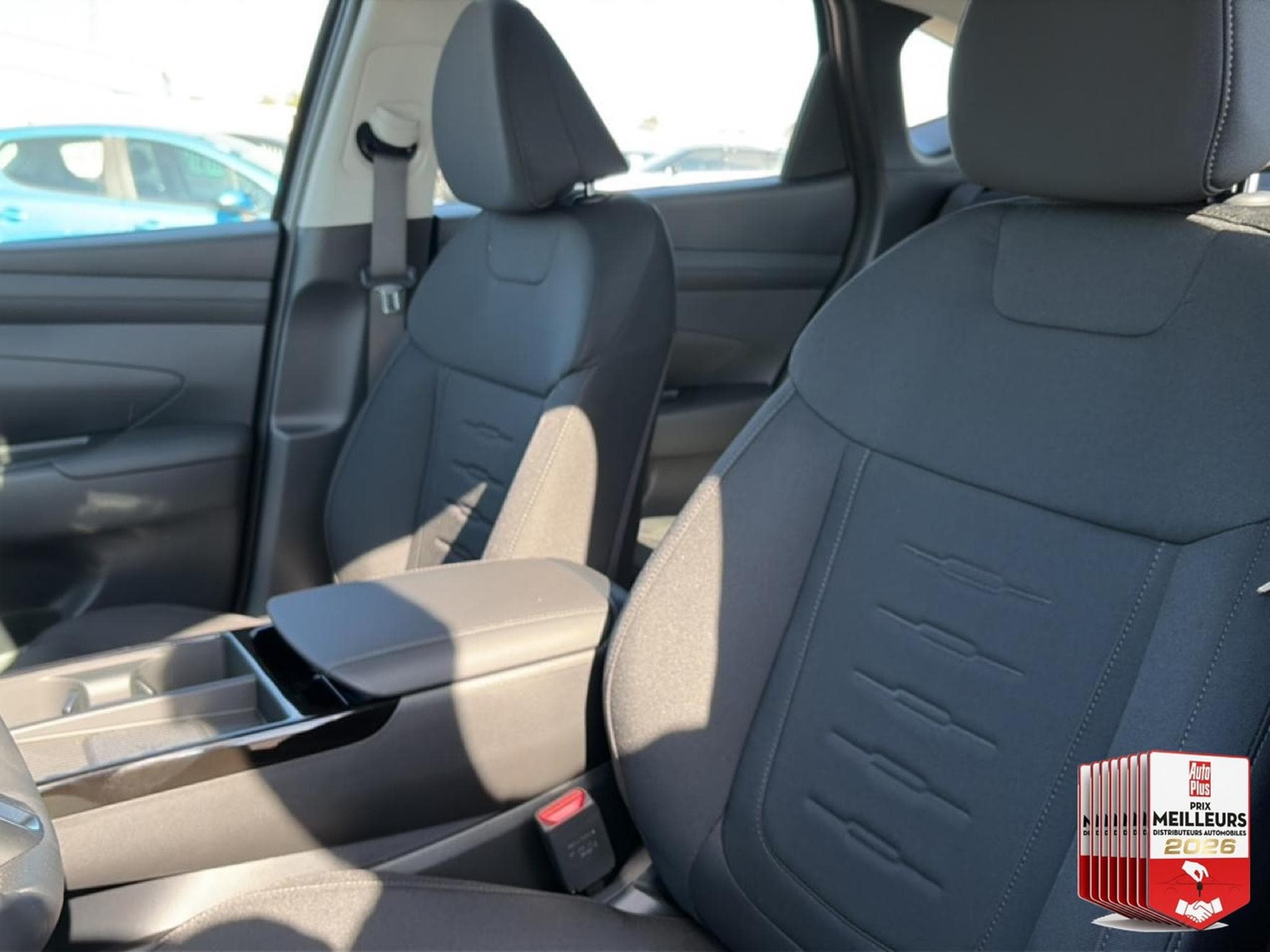 Hyundai TUCSON 1.6 T-GDI 239 HYBRID INTUITIVE (2026) - Foto 26
