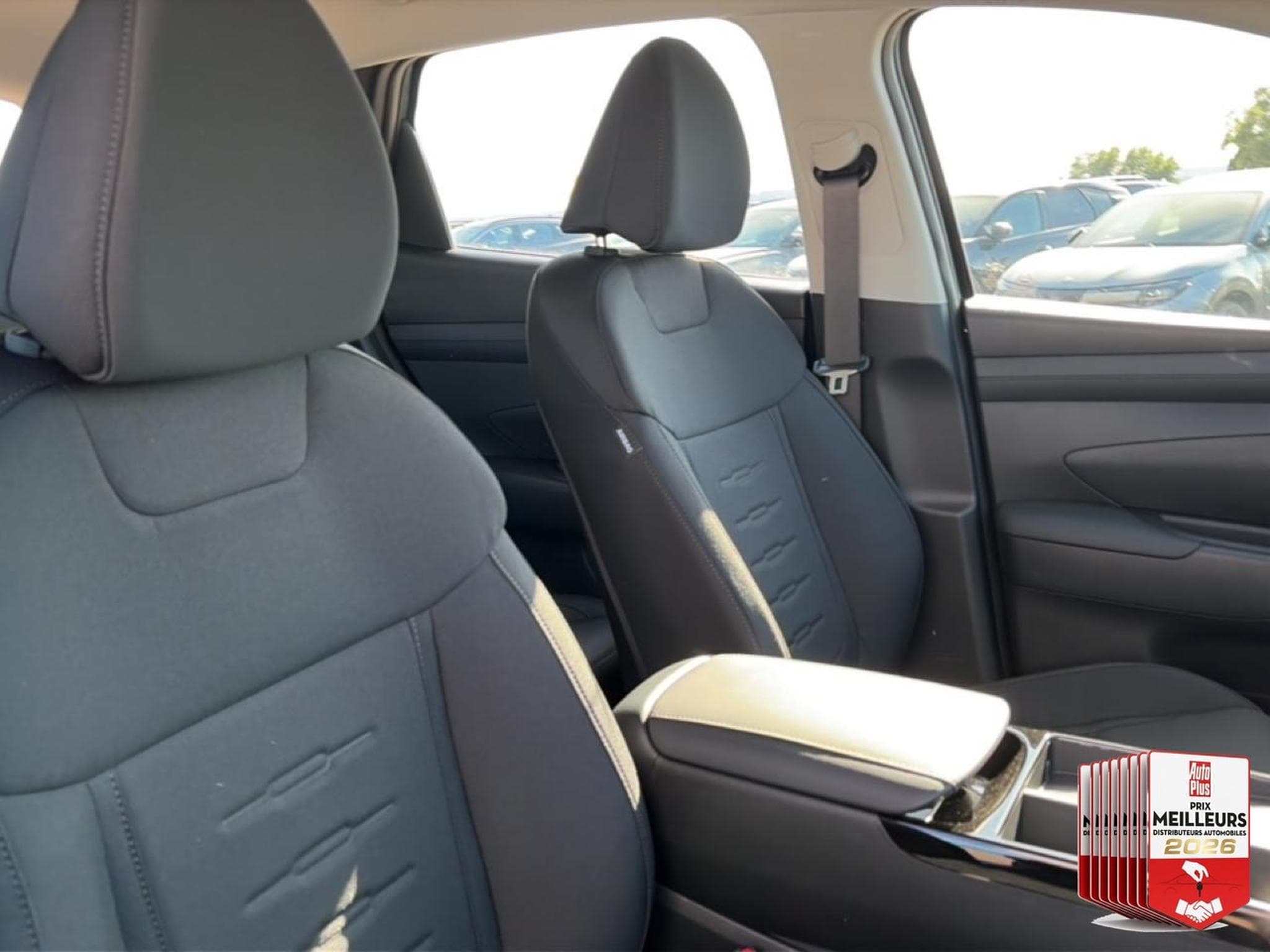 Hyundai TUCSON 1.6 T-GDI 239 HYBRID INTUITIVE (2026) - Foto 32