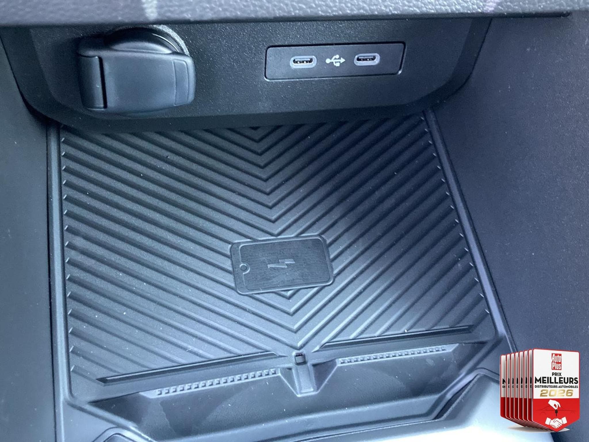 Dacia DUSTER 1.2 MILD HYBRID 140 JOURNEY (2026) - Photo 22