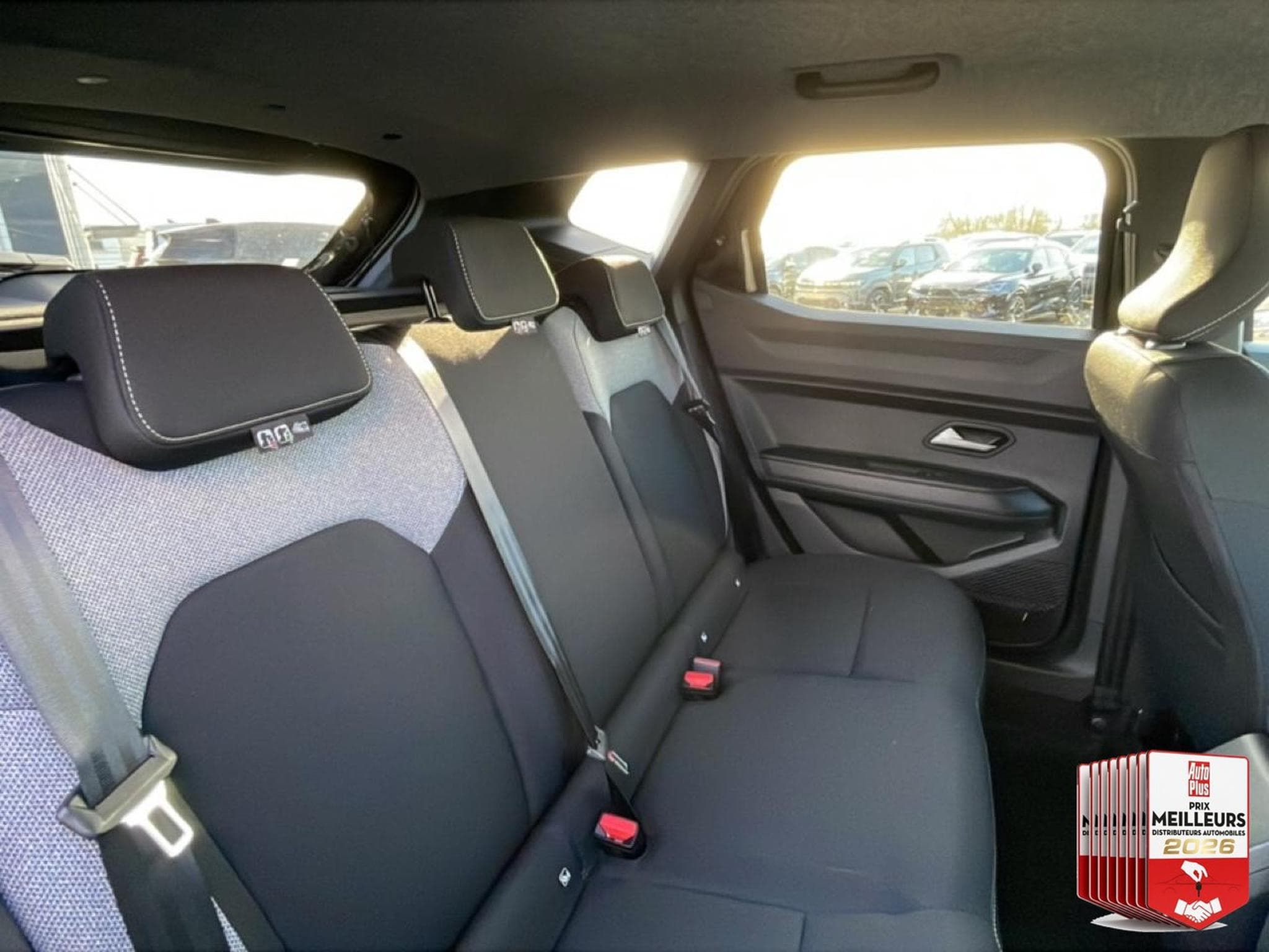 Dacia DUSTER 1.2 MILD HYBRID 140 JOURNEY (2026) - Photo 28