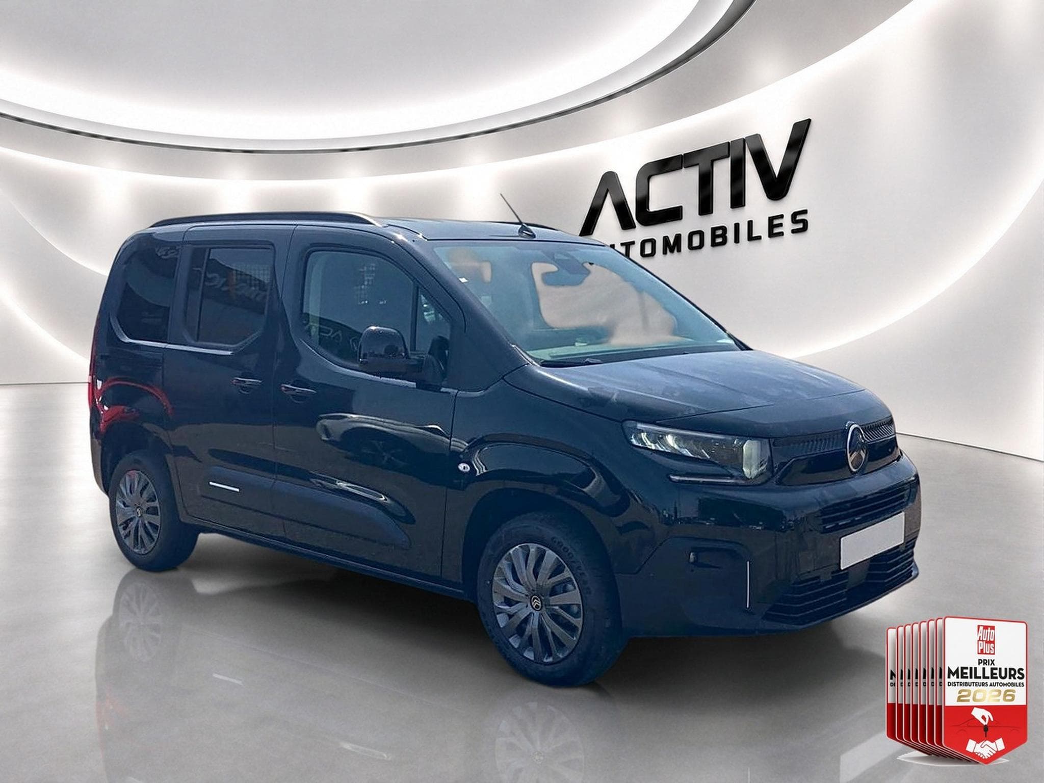 Citroën BERLINGO N1 1.5 BLUE HDI 130 M PLUS EAT8 (2026) - Foto 3