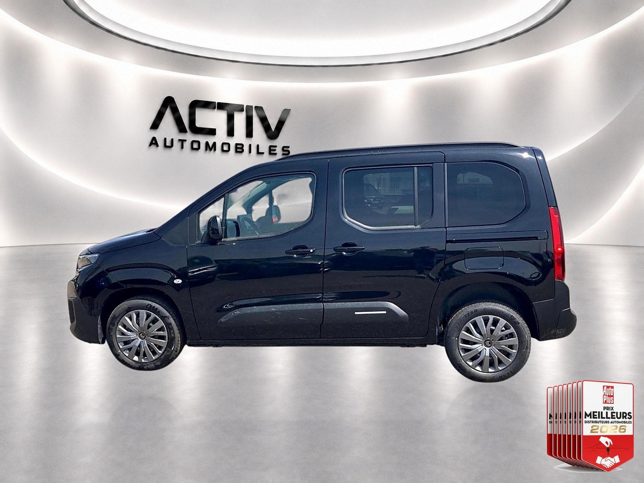 Citroën BERLINGO N1 1.5 BLUE HDI 130 M PLUS EAT8 (2026) - Foto 4