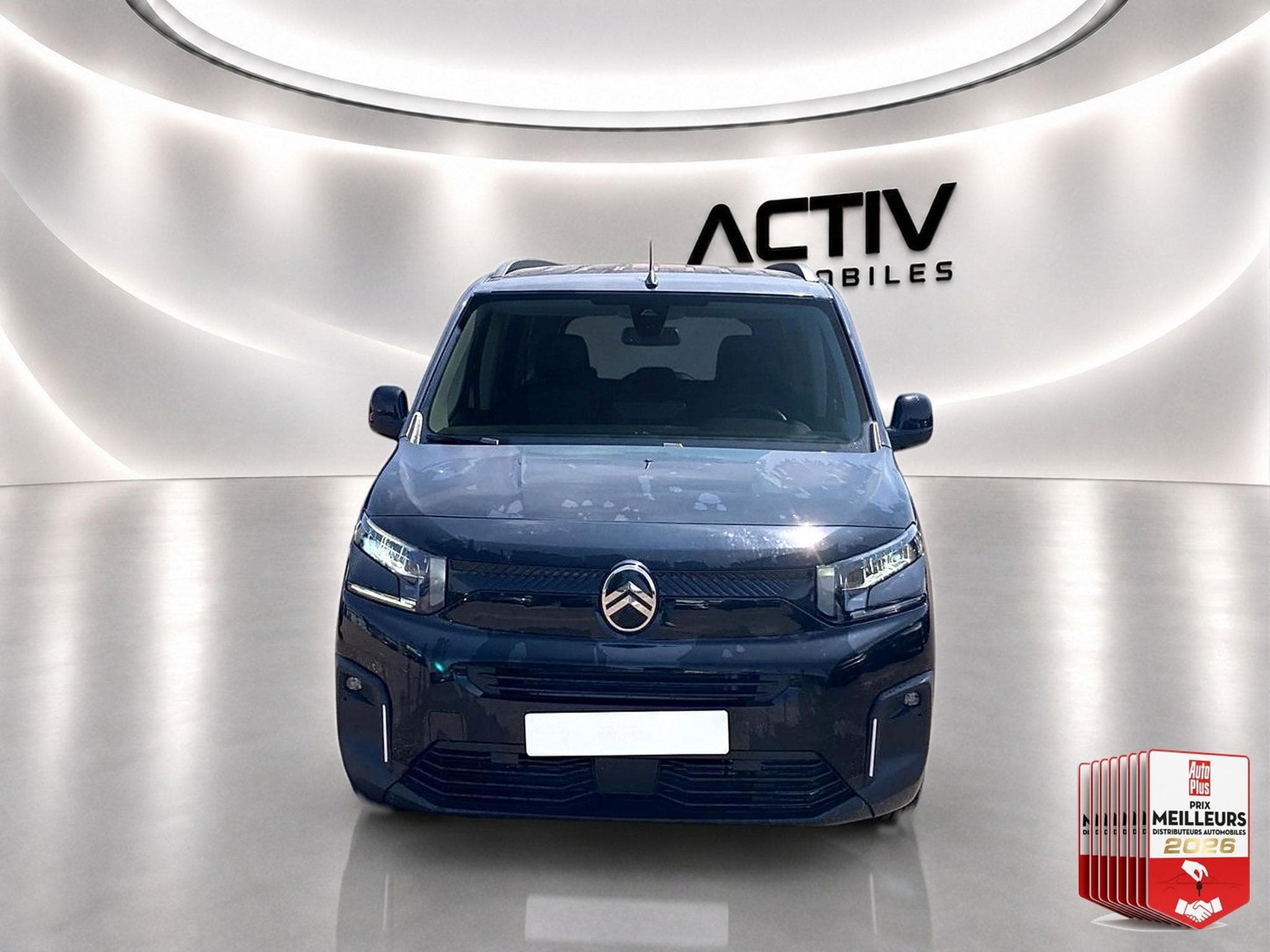 Citroën BERLINGO N1 1.5 BLUE HDI 130 M PLUS EAT8 (2026) - Foto 2