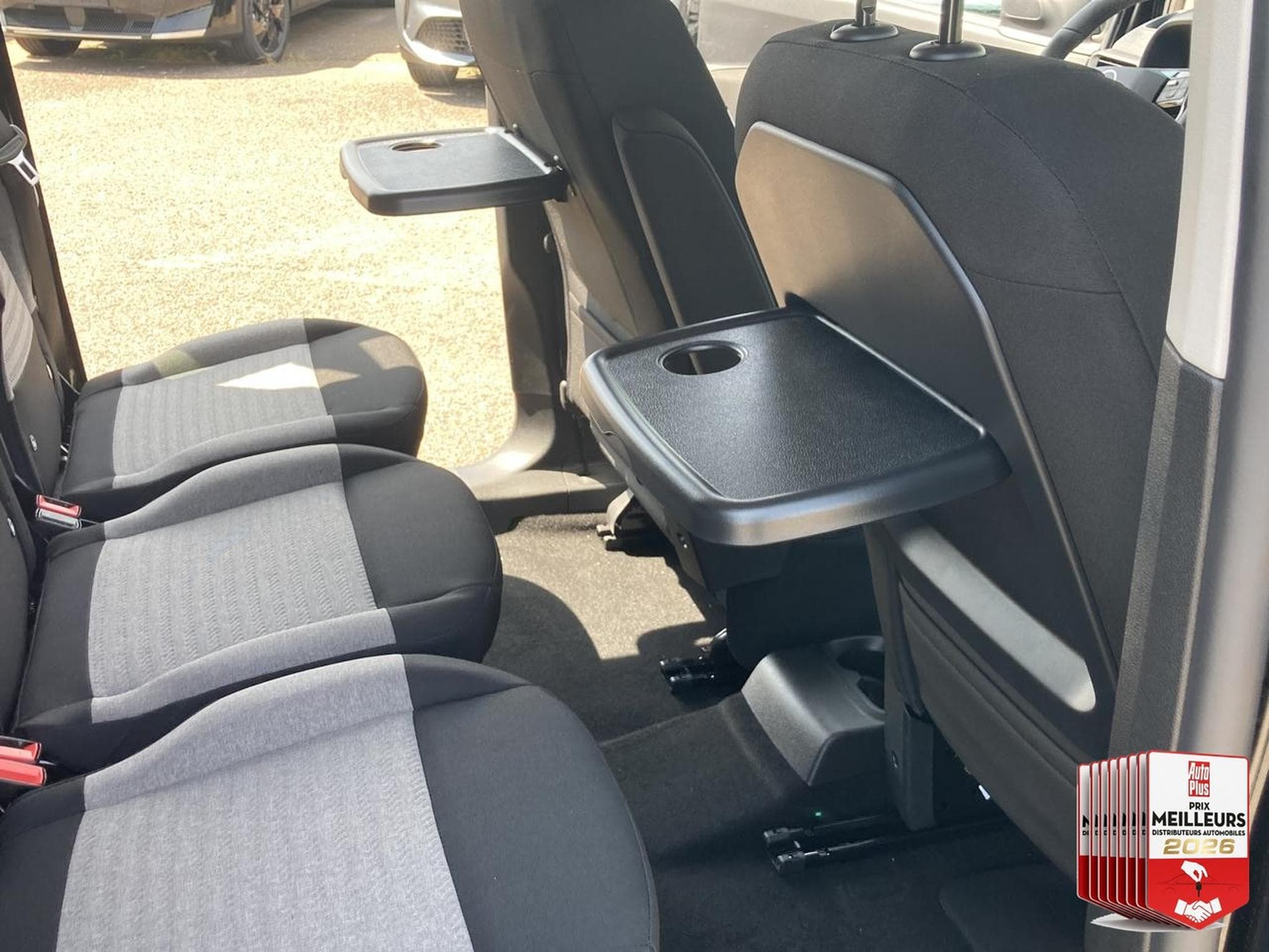 Citroën BERLINGO N1 1.5 BLUE HDI 130 M PLUS EAT8 (2026) - Foto 27