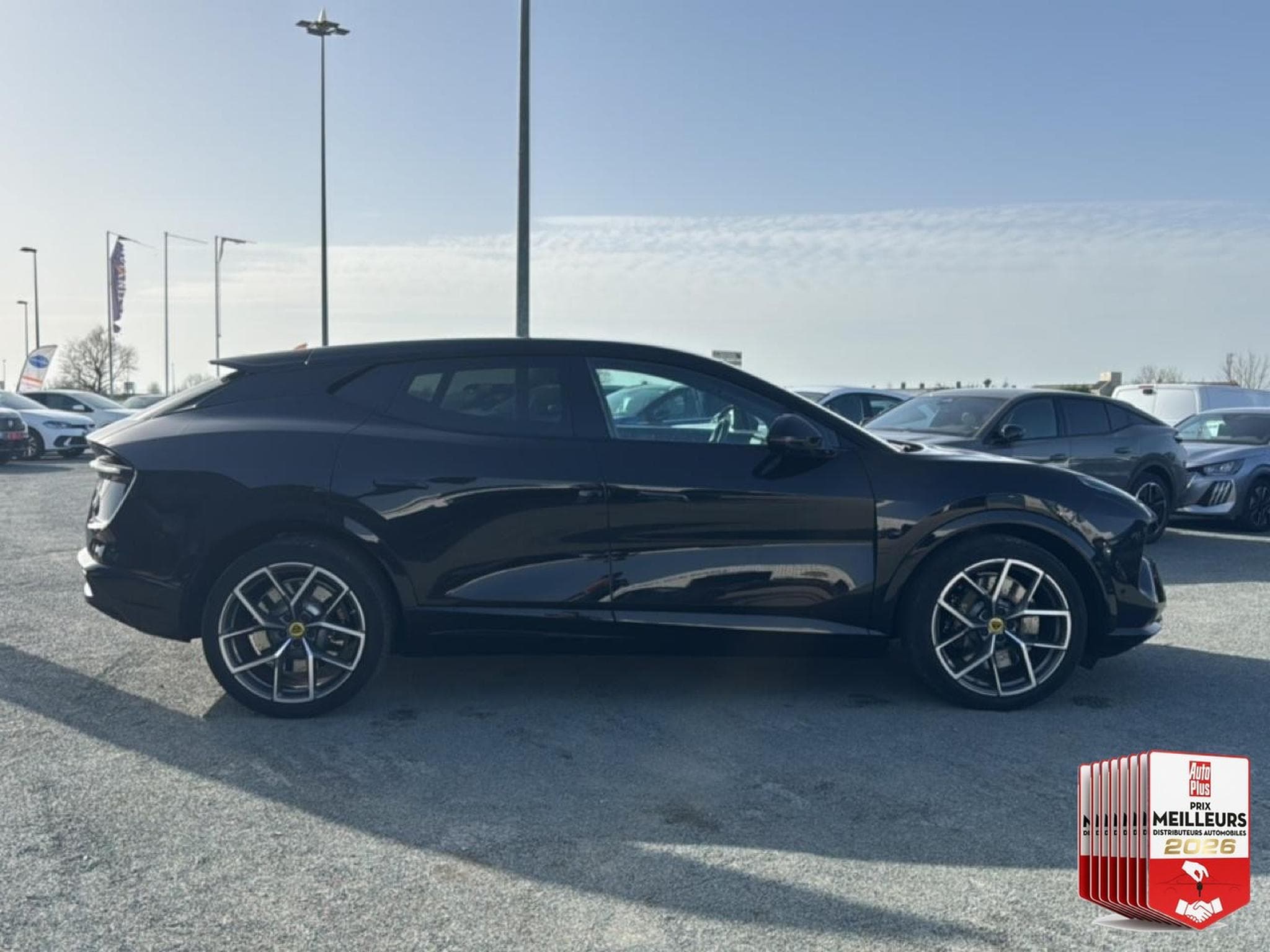 Lotus ELETRE 612CH (2023) - Photo 21