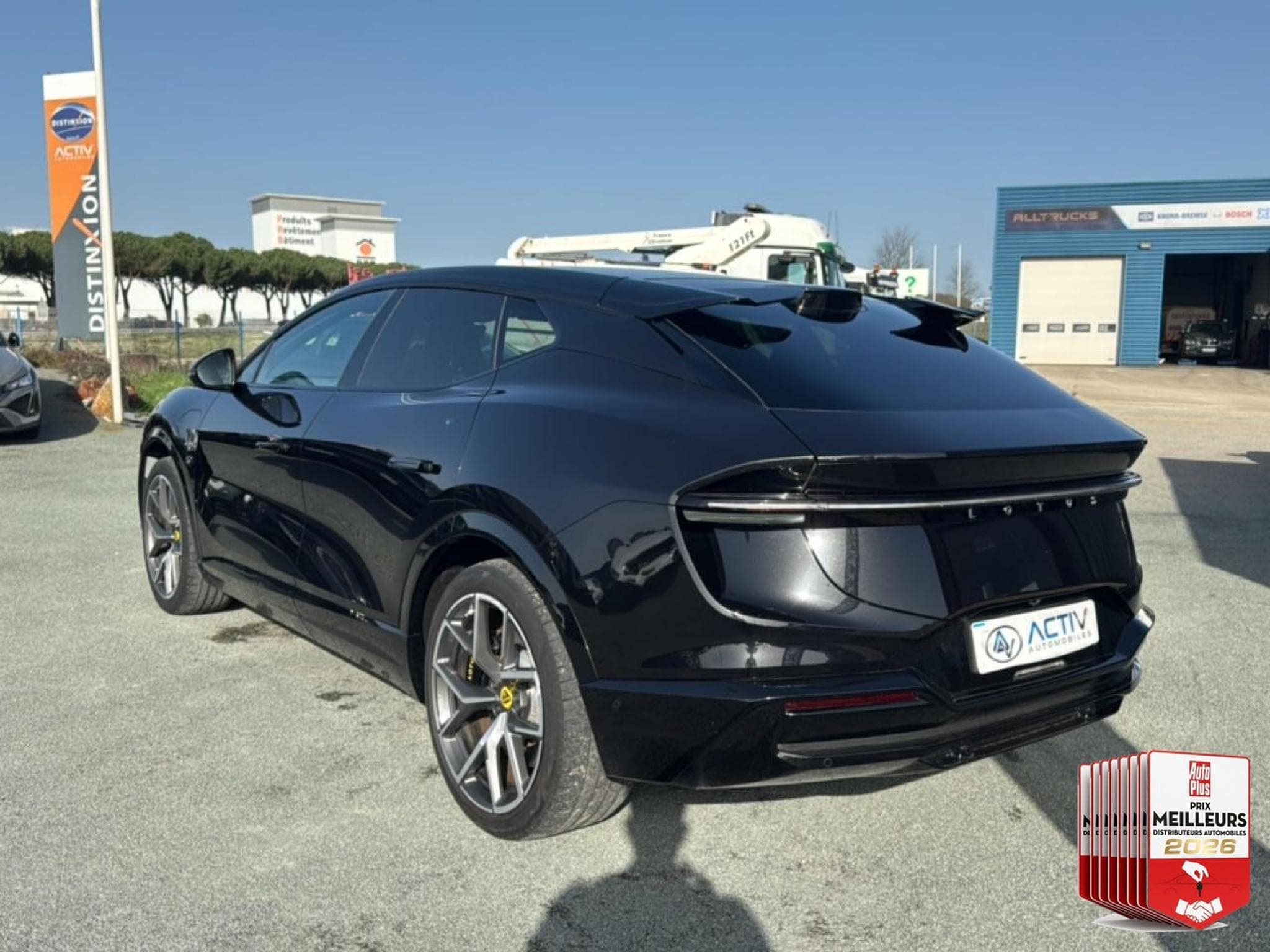Lotus ELETRE 612CH (2023) - Photo 24