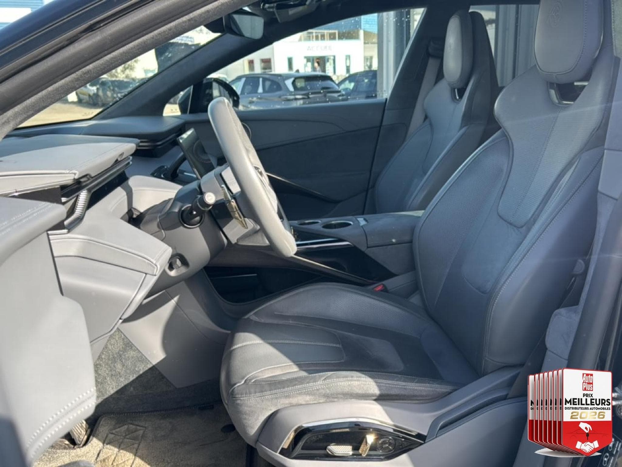 Lotus ELETRE 612CH (2023) - Photo 30