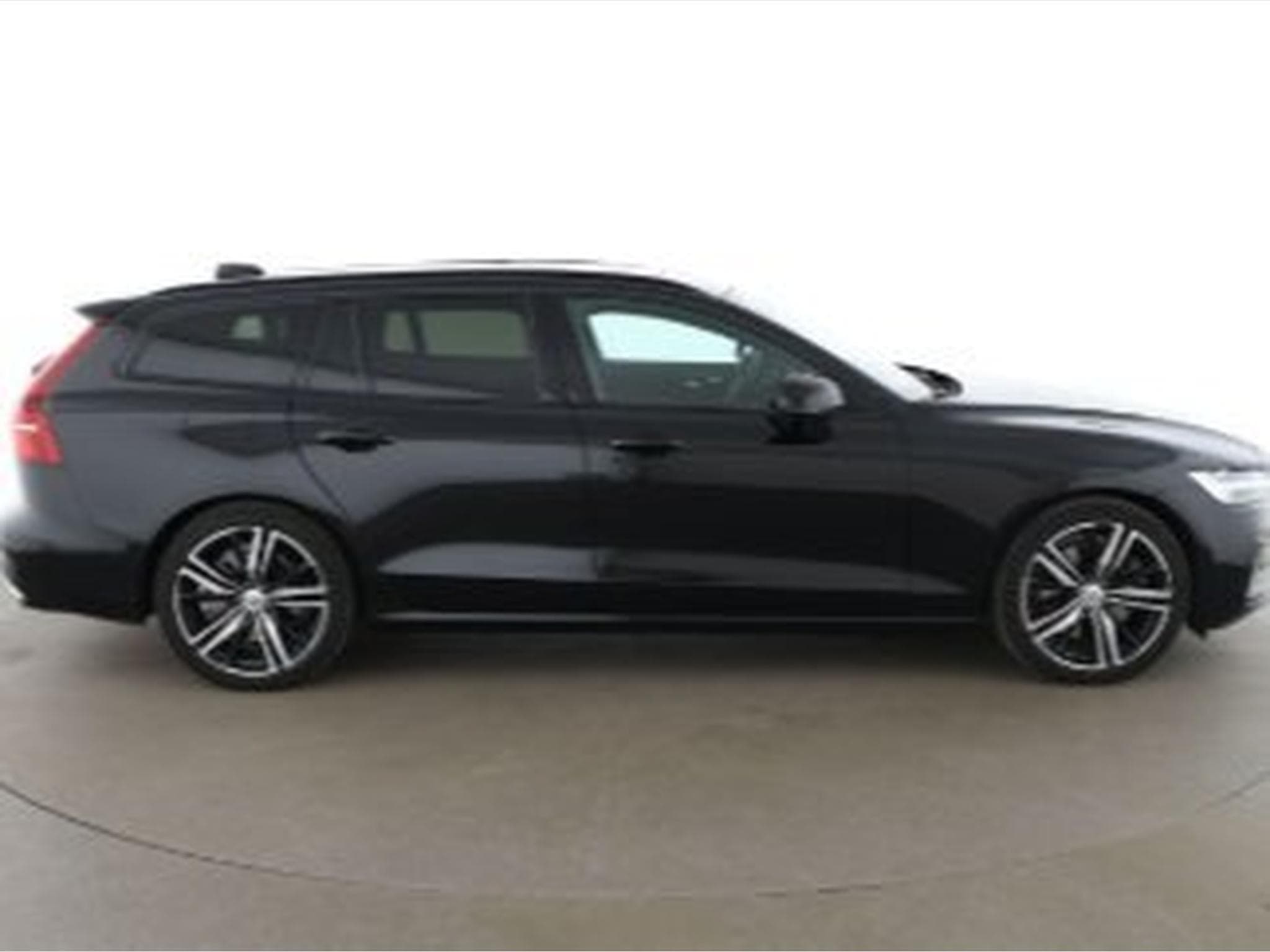 Volvo V60 R Design Recharge Plug-In Hybrid AWD T6 (2020) - Photo 2