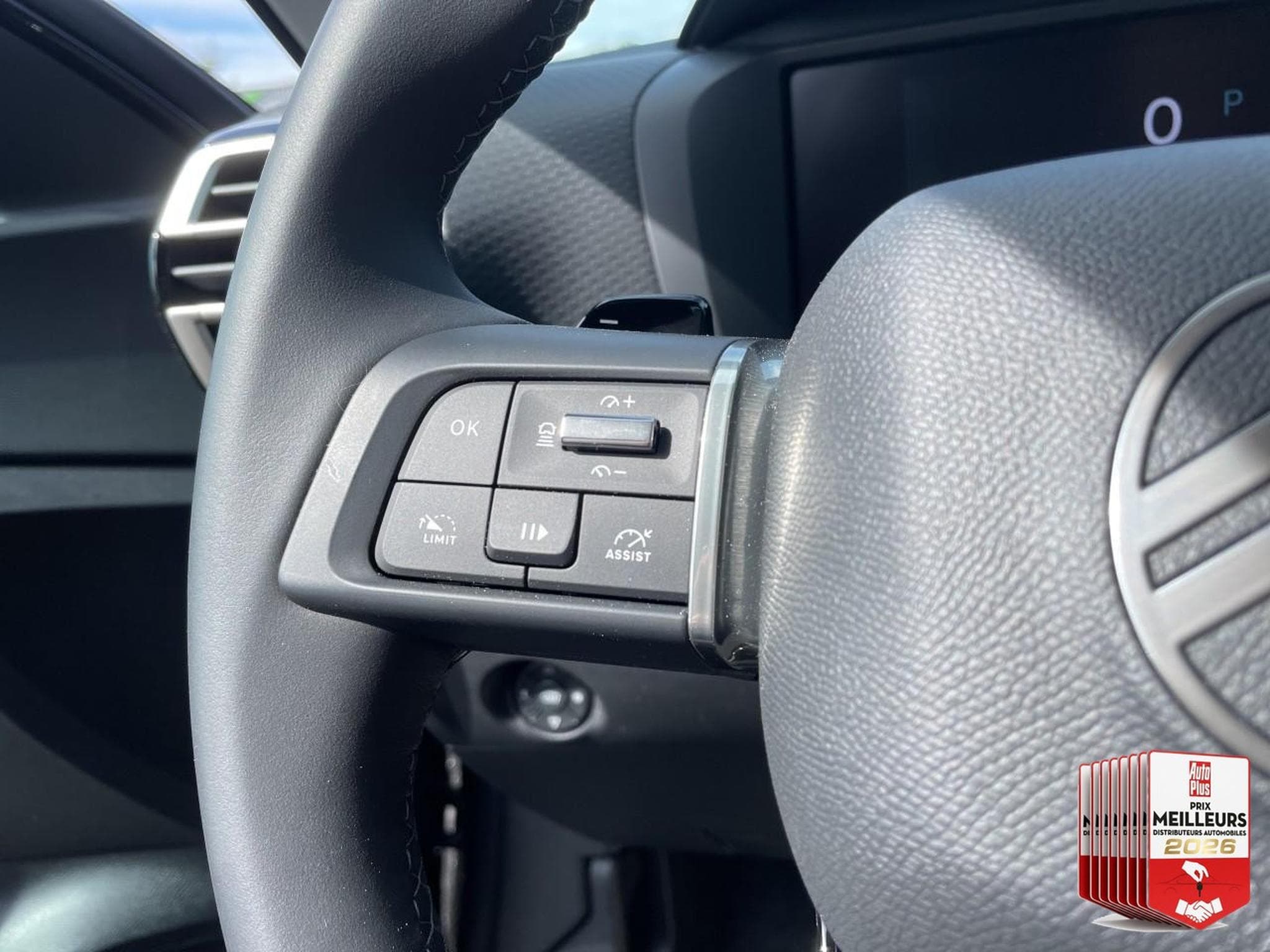 Citroen C4 X 1.2 HYBRIDE 145 MAX E-DCS6 (2025) - Foto 22