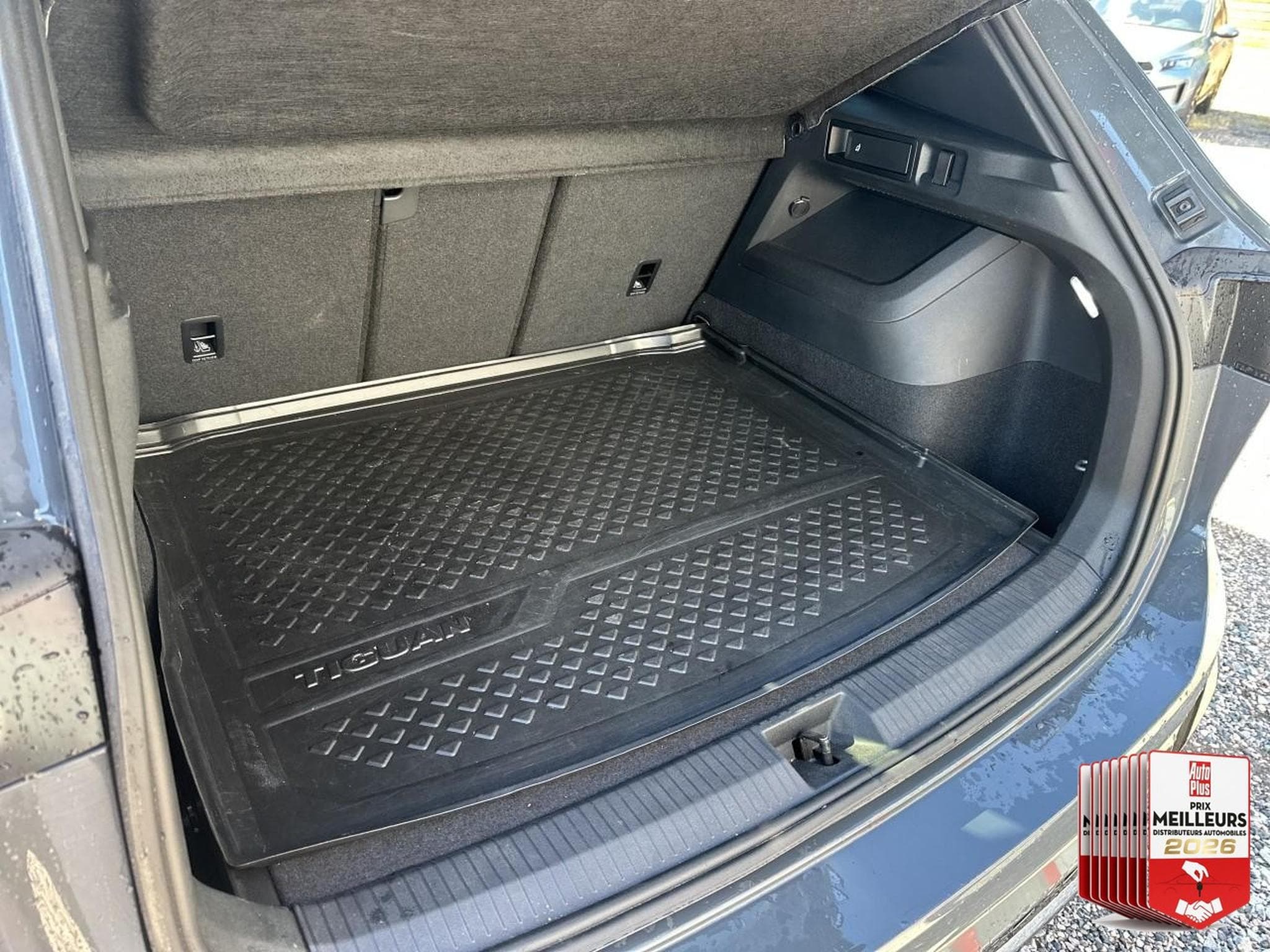 VW TIGUAN 2.0 TDI 150 R-LINE EXCLUSIVE DSG7 (2024) - Photo 14